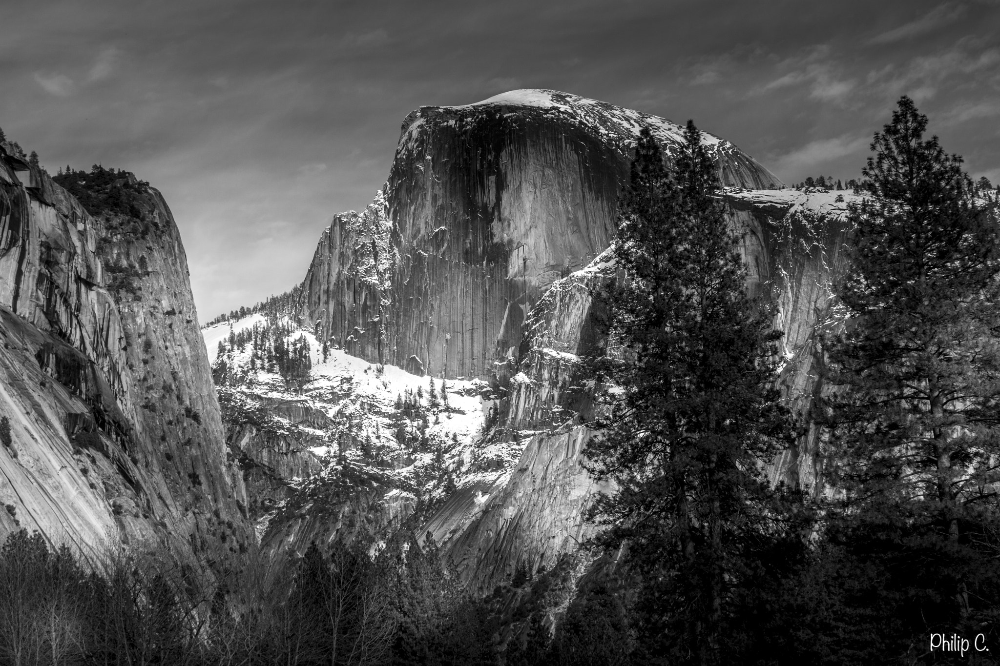 Canon EF-S 18-135mm F3.5-5.6 IS STM sample photo. Half dome with a few trees photography