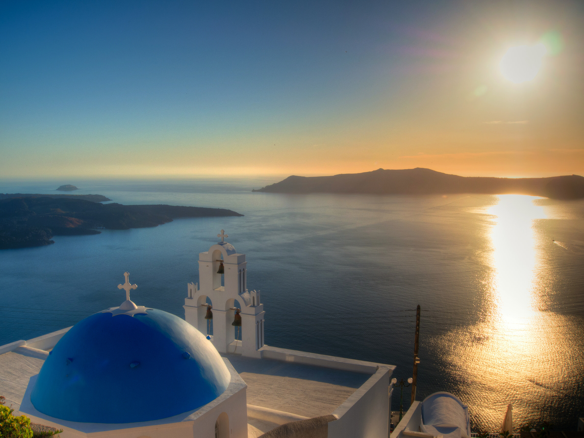 Olympus PEN E-P5 + OLYMPUS M.9-18mm F4.0-5.6 sample photo. Santorini sunset photography