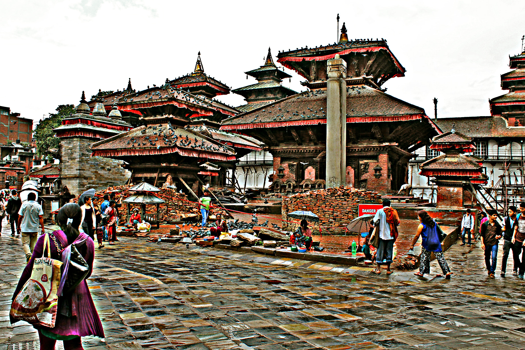 Canon EOS 1100D (EOS Rebel T3 / EOS Kiss X50) sample photo. Kathmandu durbar square earthquake photography