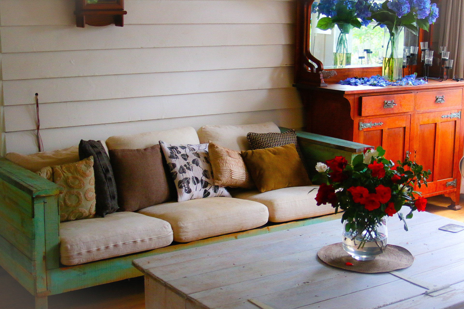 Canon EF 35-135mm f/4-5.6 USM sample photo. Home made couch photography