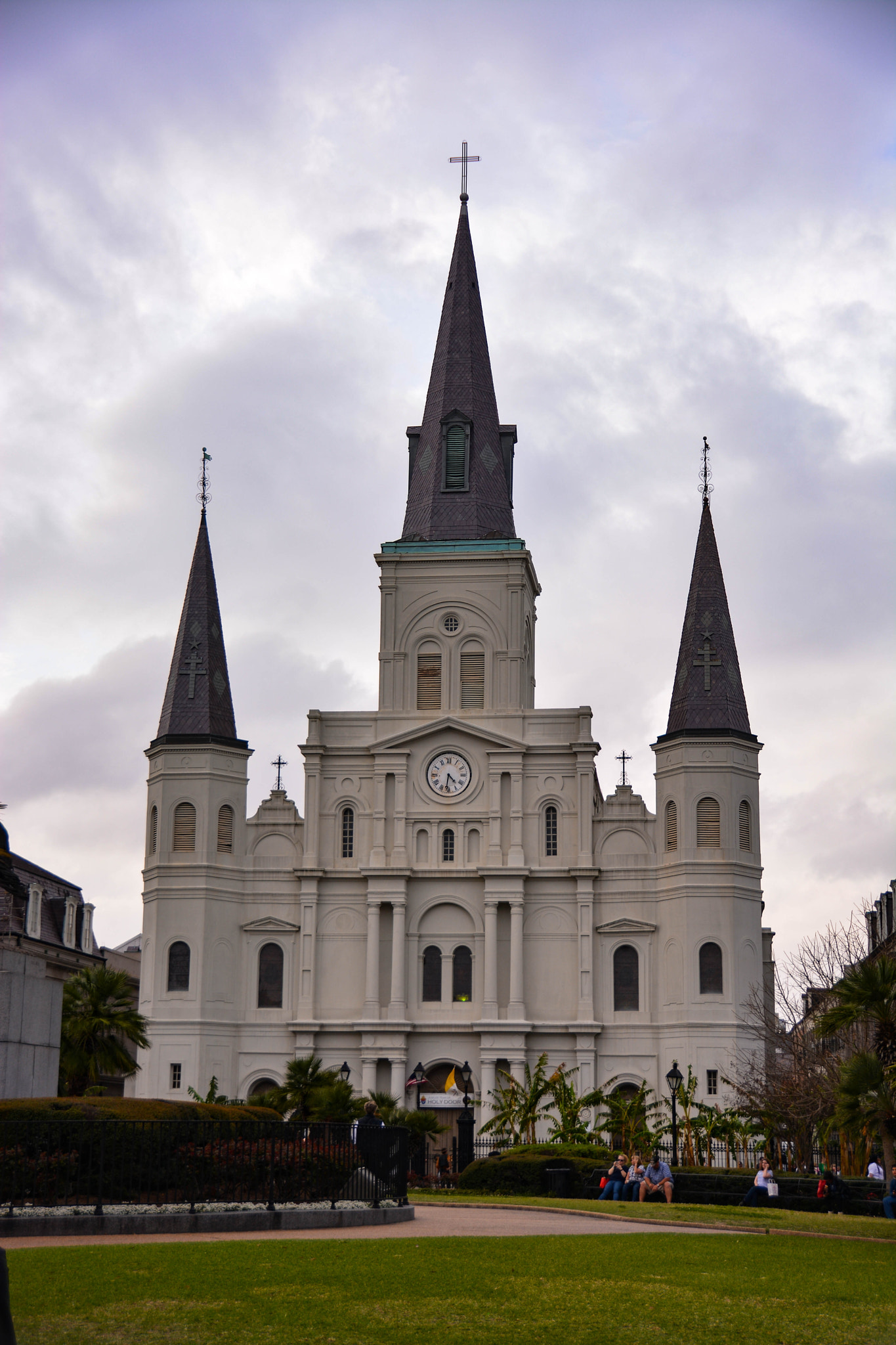 Nikon D5200 + Sigma 18-250mm F3.5-6.3 DC OS HSM sample photo. New orleans photography