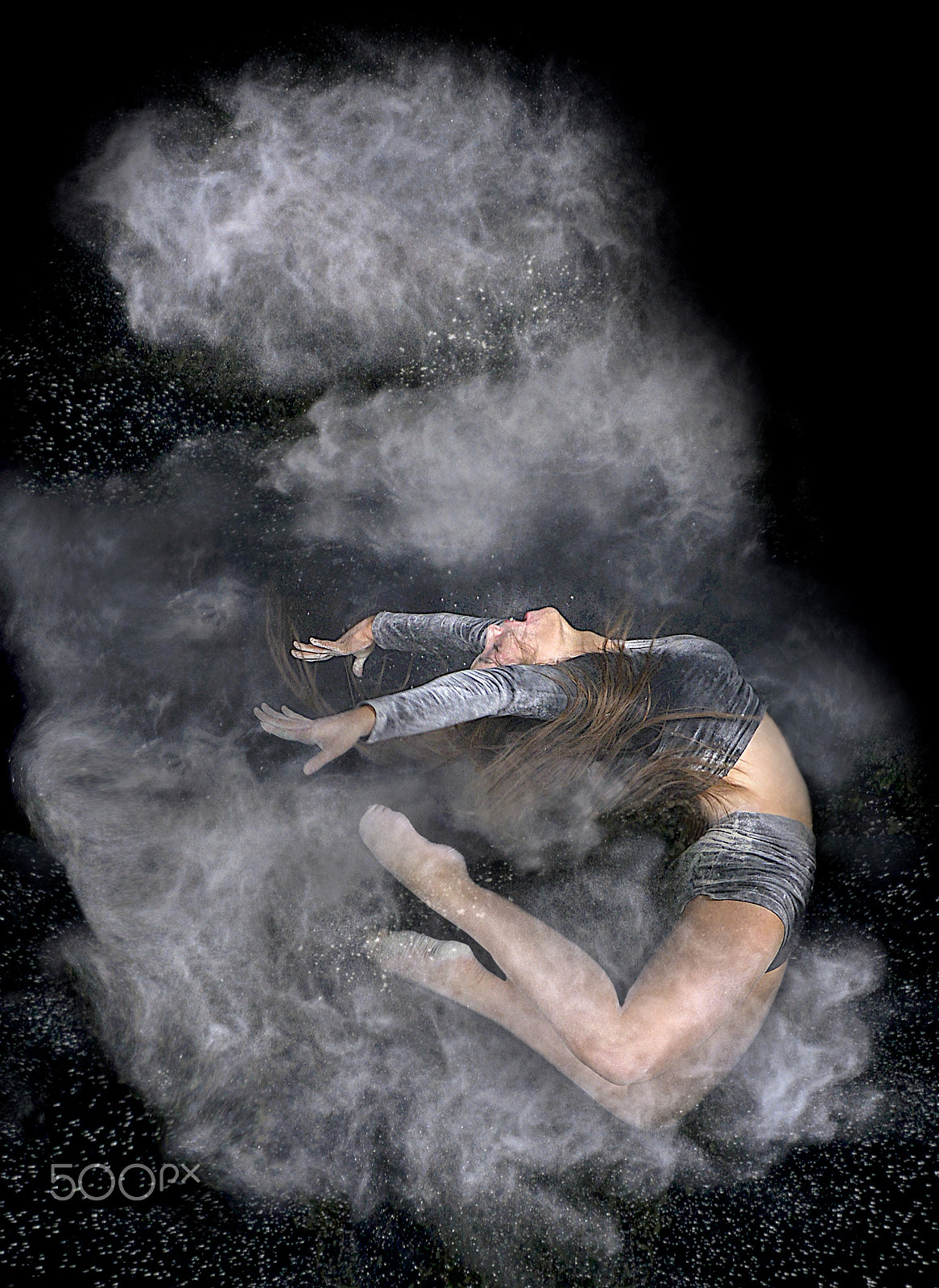 AF Zoom-Nikkor 28-80mm f/3.5-5.6D sample photo. Powder puff photography