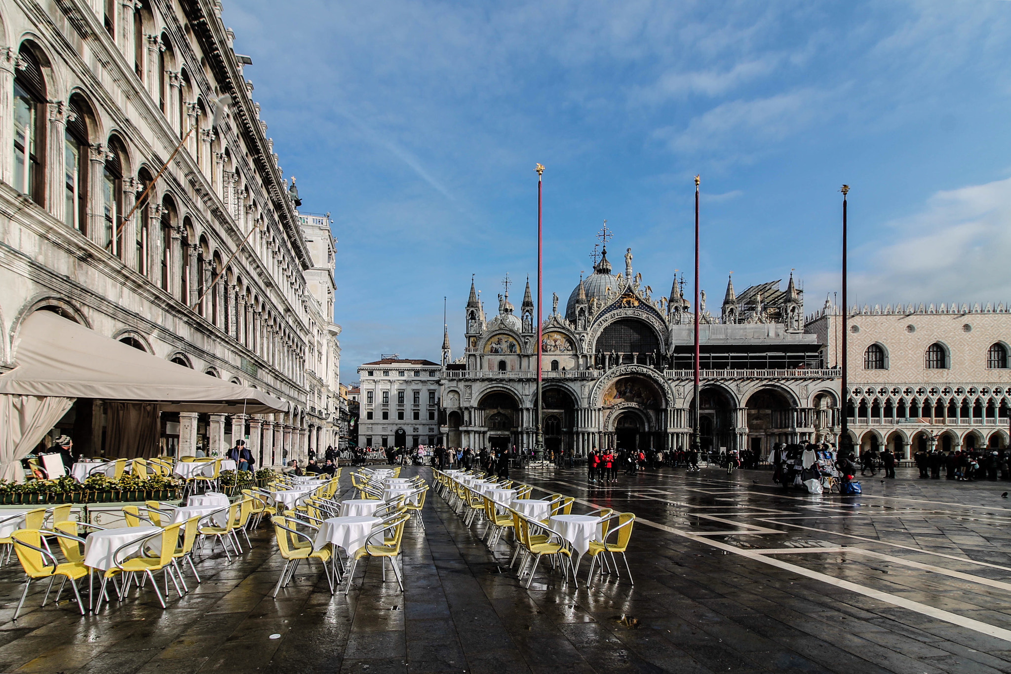 Canon EF-S 10-18mm F4.5–5.6 IS STM sample photo. After acqua alta - piazza san marco - veneza photography