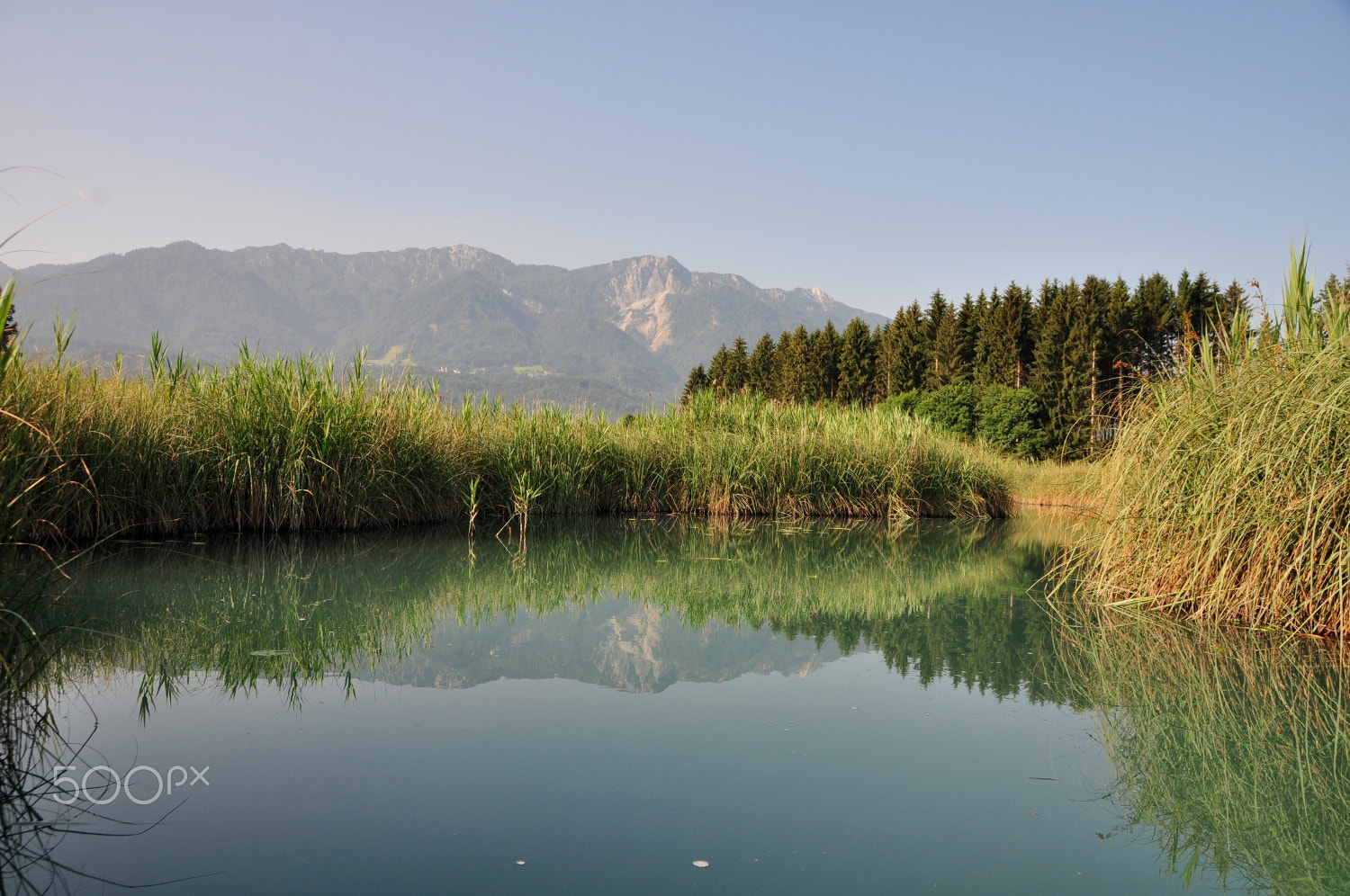Sigma 18-250mm F3.5-6.3 DC Macro OS HSM sample photo. Lake faak photography