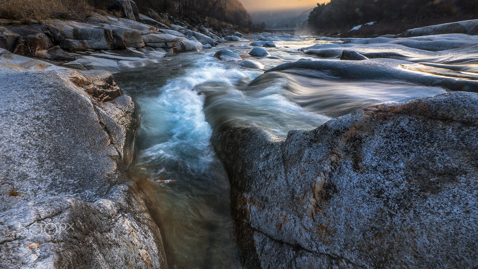 Panasonic Lumix G Vario 7-14mm F4 ASPH sample photo. In the morning photography