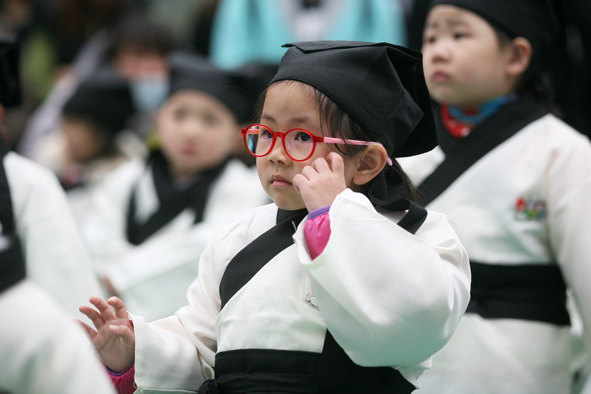 Canon EF 70-200mm F2.8L IS II USM sample photo. New students are participating a ceremony  with a traditional ha photography