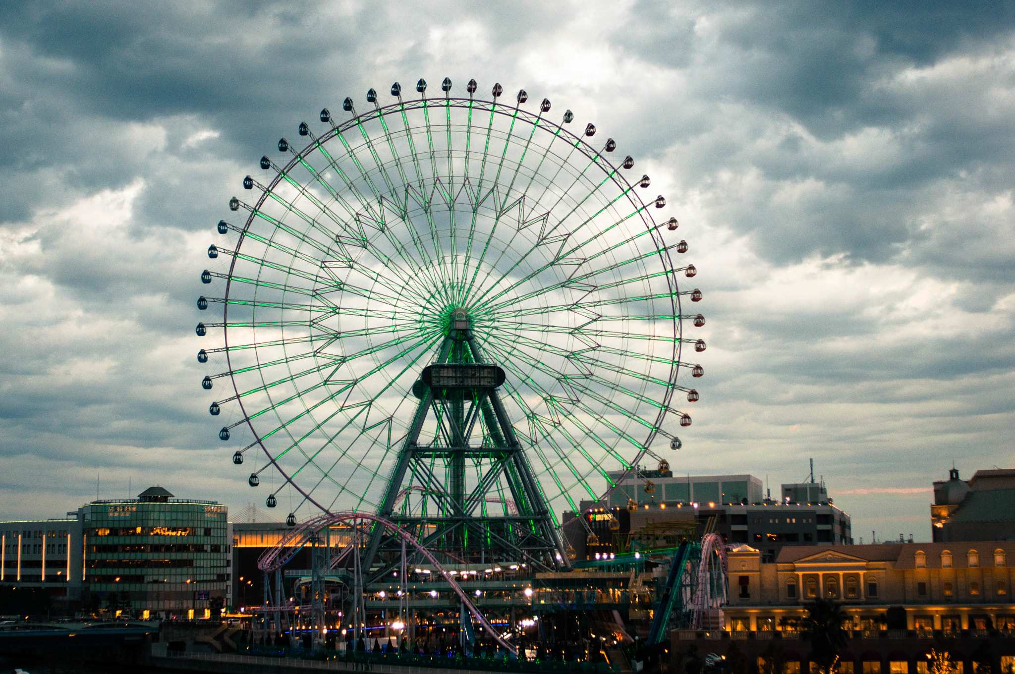 Nikon D90 + AF Nikkor 28mm f/2.8 sample photo. Cloudy yokohama photography