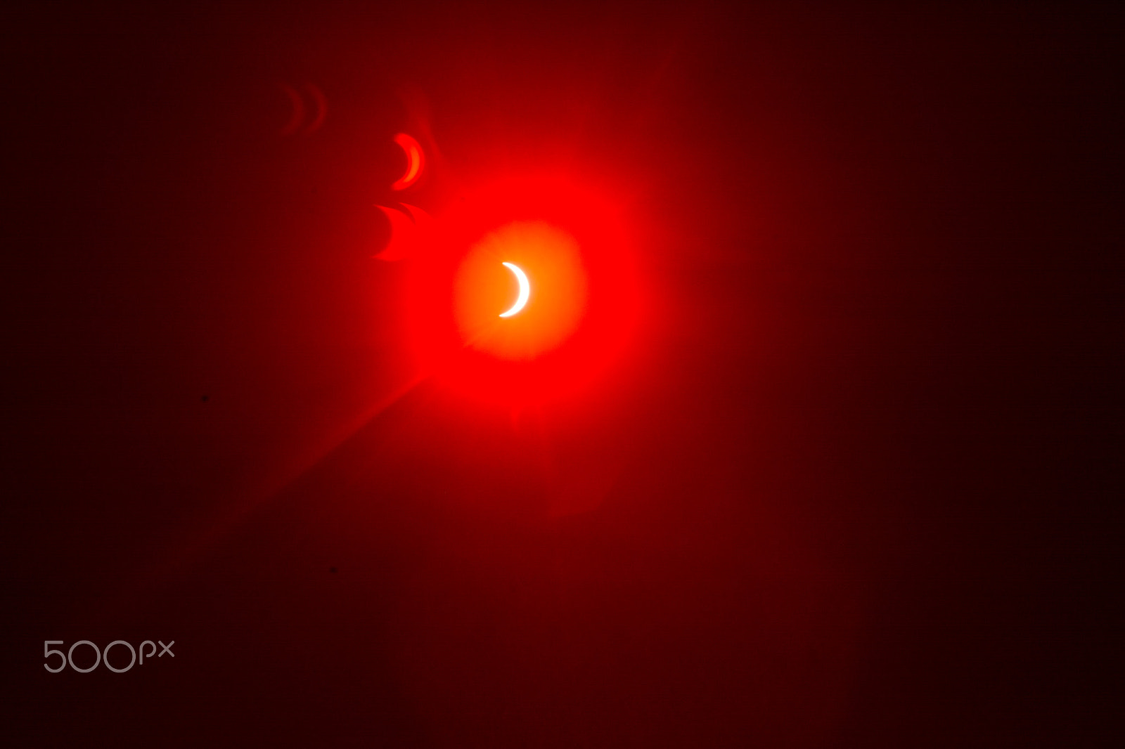 AF Zoom-Nikkor 24-120mm f/3.5-5.6D IF sample photo. 2016 solar eclipse photography