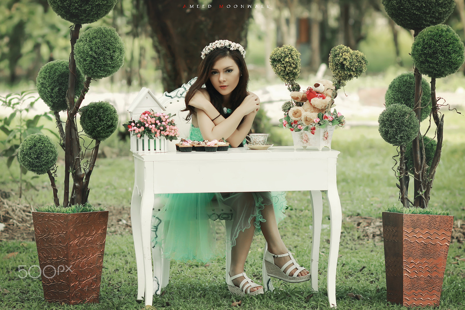 Canon EOS 600D (Rebel EOS T3i / EOS Kiss X5) + Canon EF 100mm F2.0 USM sample photo. Sisi yolanda effendi photography