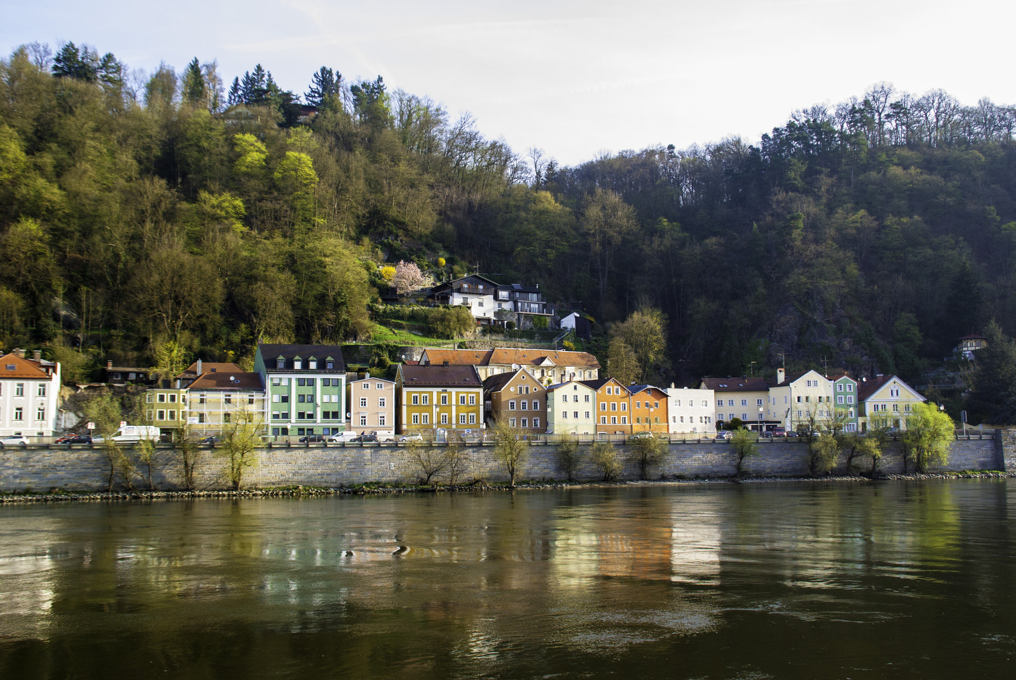Tamron AF 18-200mm F3.5-6.3 XR Di II LD Aspherical (IF) Macro sample photo. Morning in passau photography