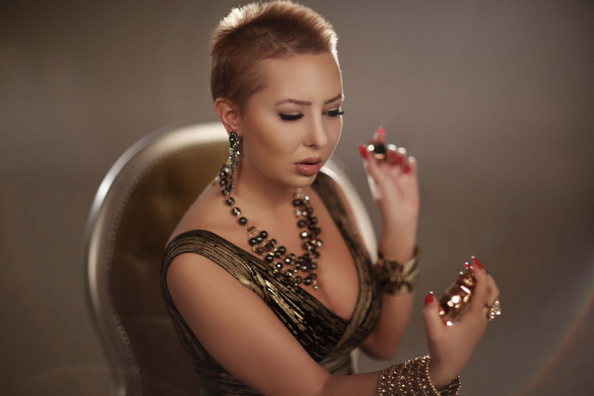 Canon EOS 6D + Canon EF 85mm F1.2 sample photo. Untitled photography