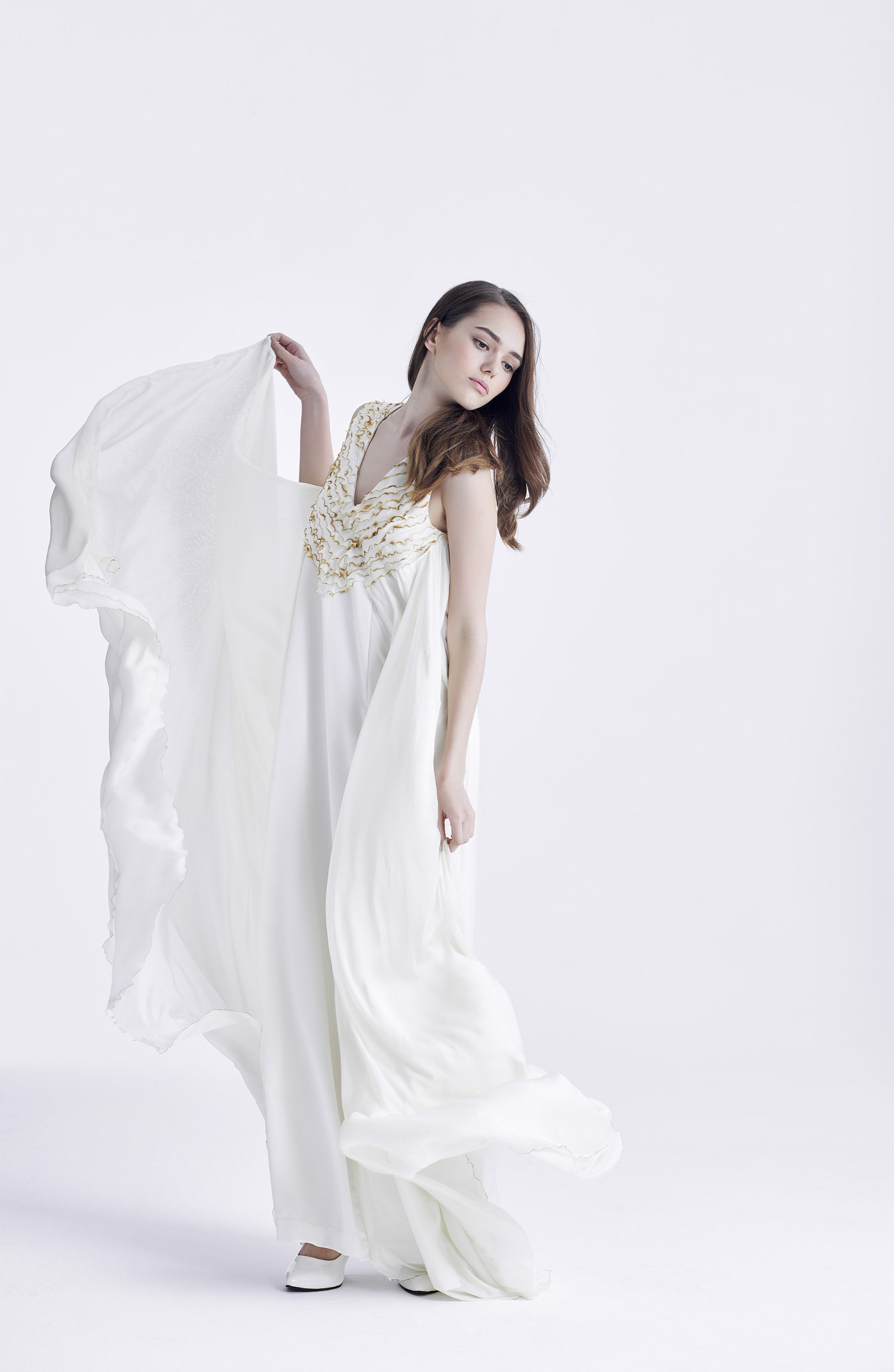 85mm F1.8 SSM sample photo.  photographer：cai hao fashion design：ember make up... photography