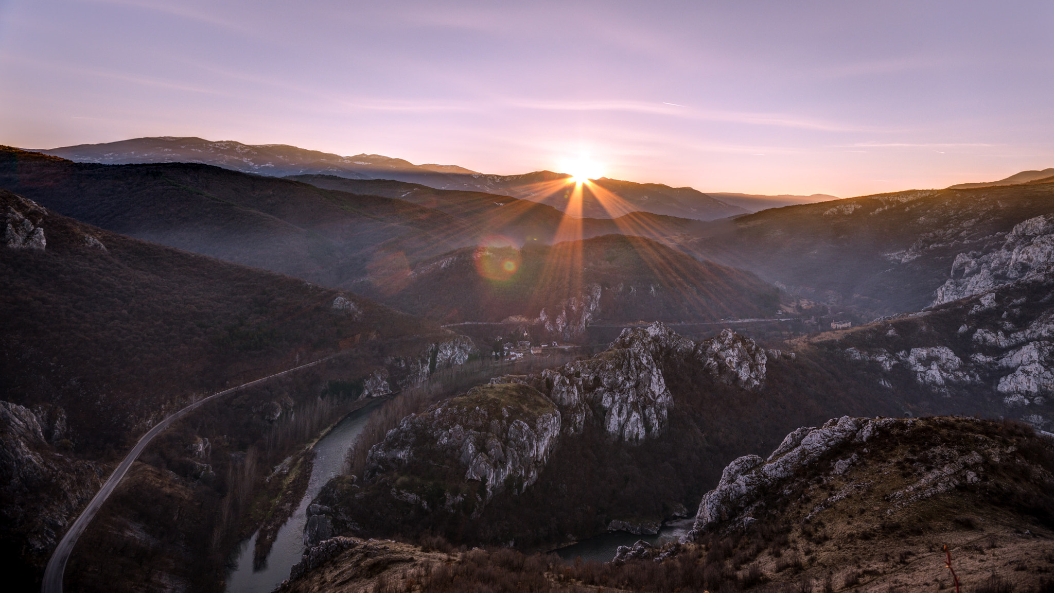 Canon EOS 6D + Sigma 10-20mm F4-5.6 EX DC HSM sample photo. Sunset near mezdra photography