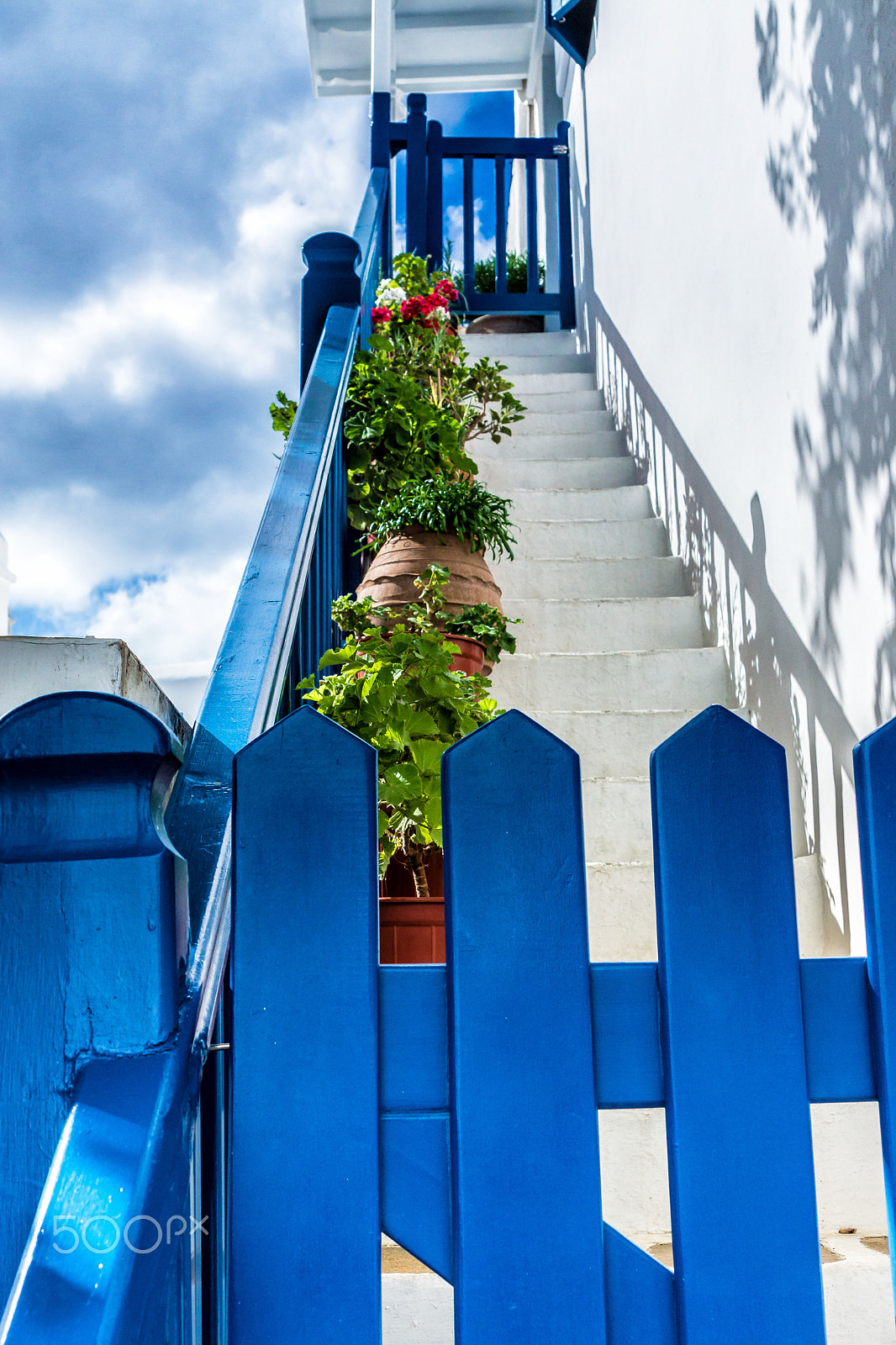 Sony SLT-A77 + Sony 28-75mm F2.8 SAM sample photo. Mykonos city photography