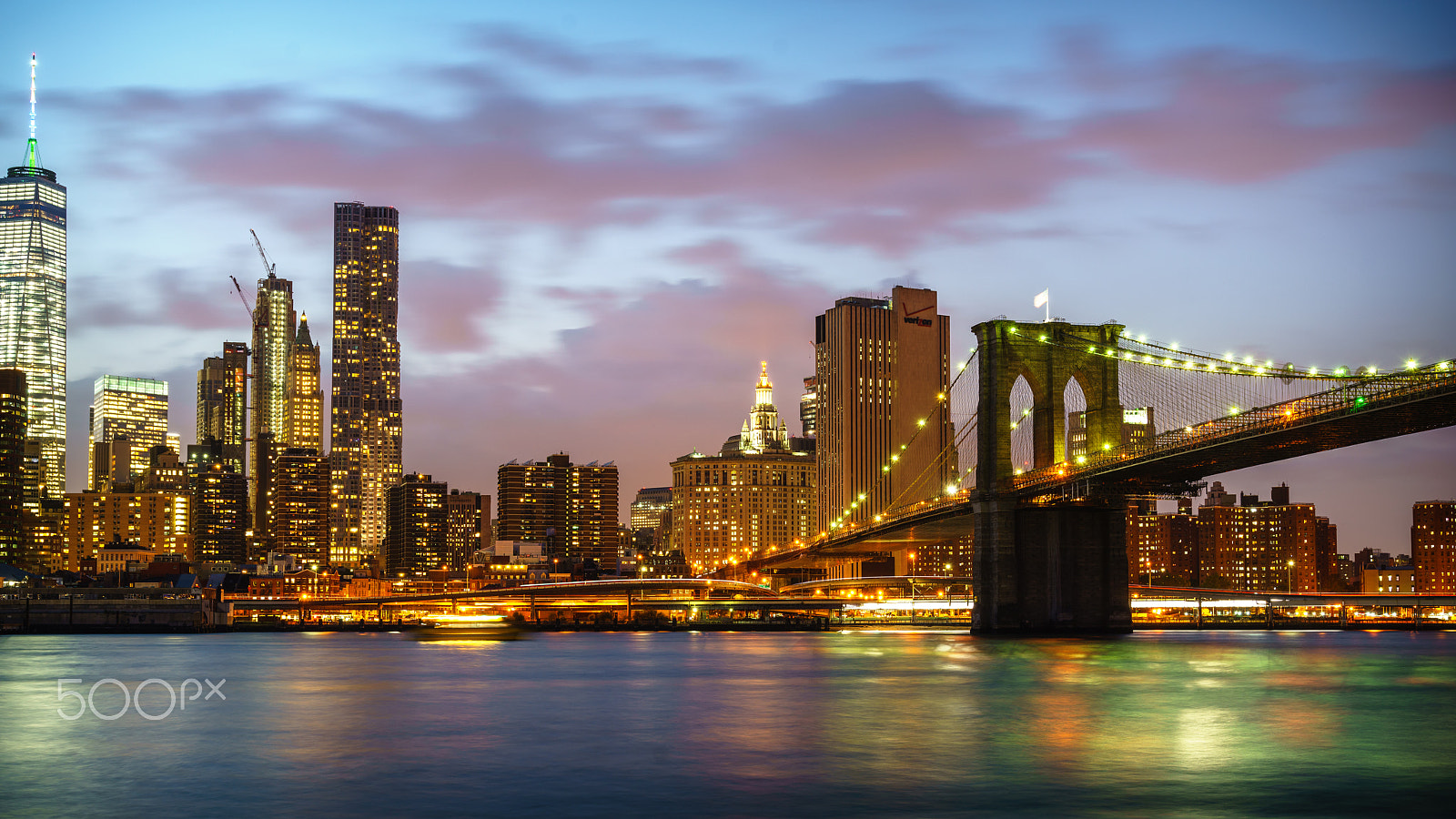 Sony a7R II + 24-105mm F4 sample photo. Brooklyn bridge blue hour photography