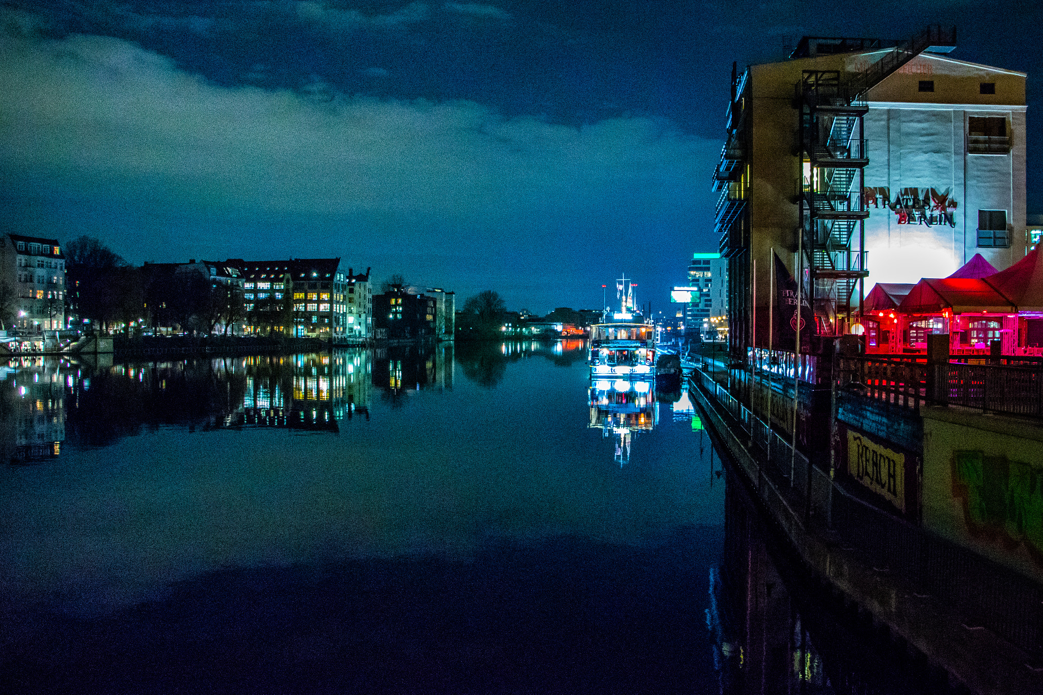 Canon EOS 760D (EOS Rebel T6s / EOS 8000D) sample photo. Spree river photography