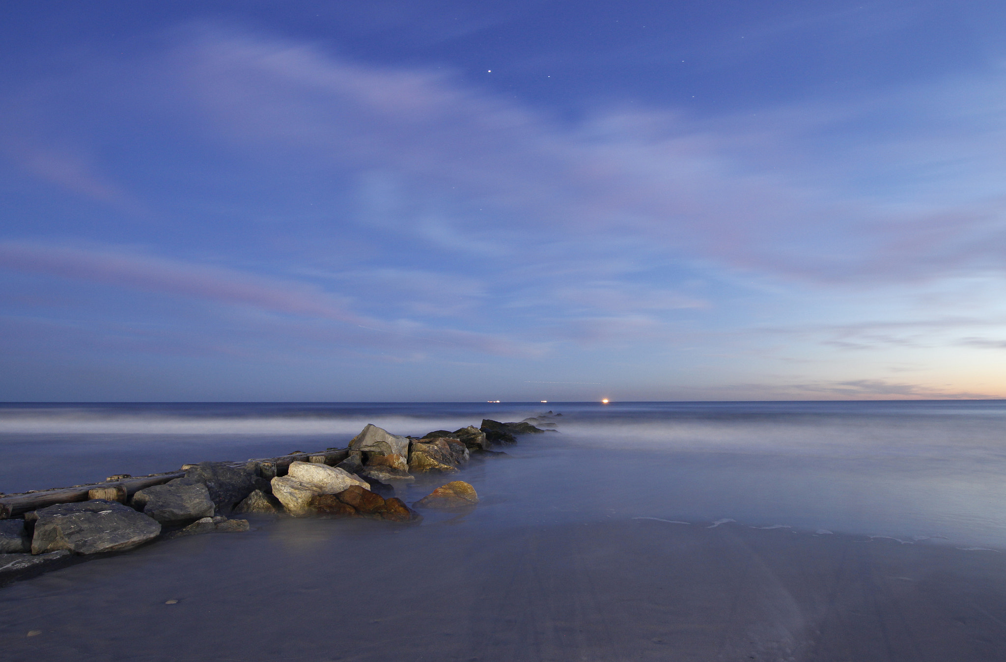 Sigma 10-20mm F3.5 EX DC HSM sample photo. Long beach jetty photography