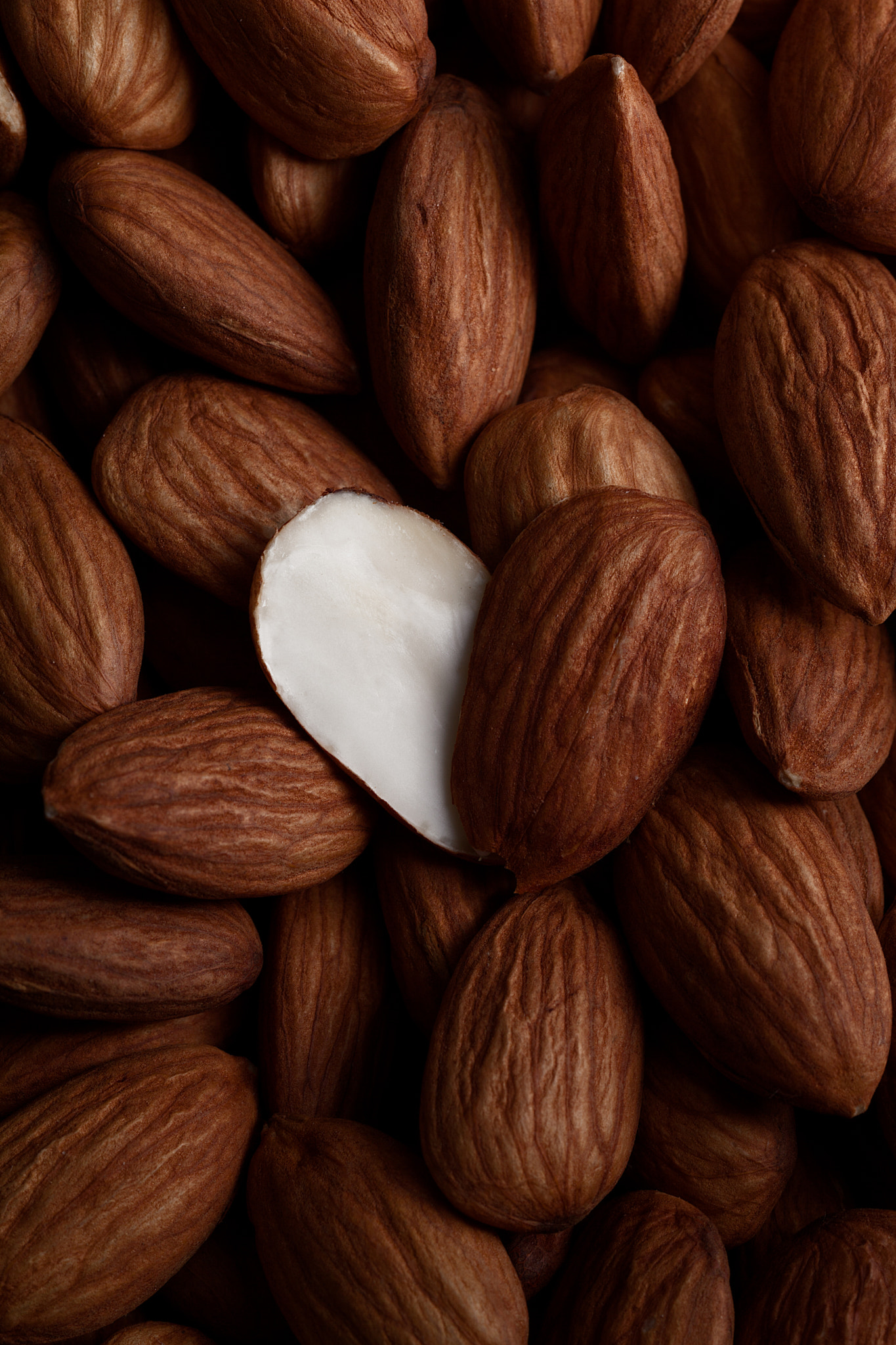 Canon TS-E 90mm F2.8 Tilt-Shift sample photo. Almondlove photography