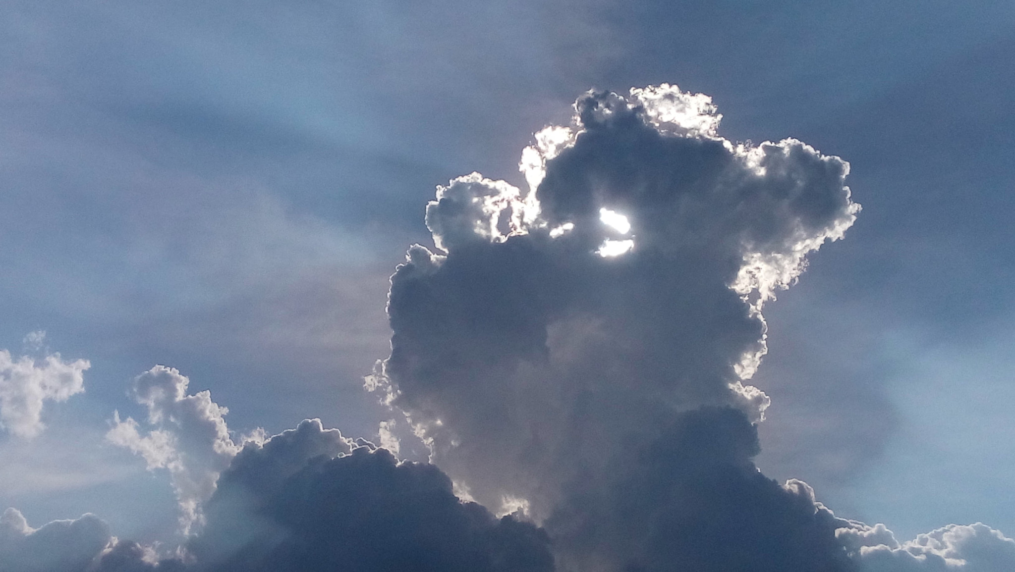 LG LBello sample photo. Beautiful cloud (cell phone photo-unretouched) photography