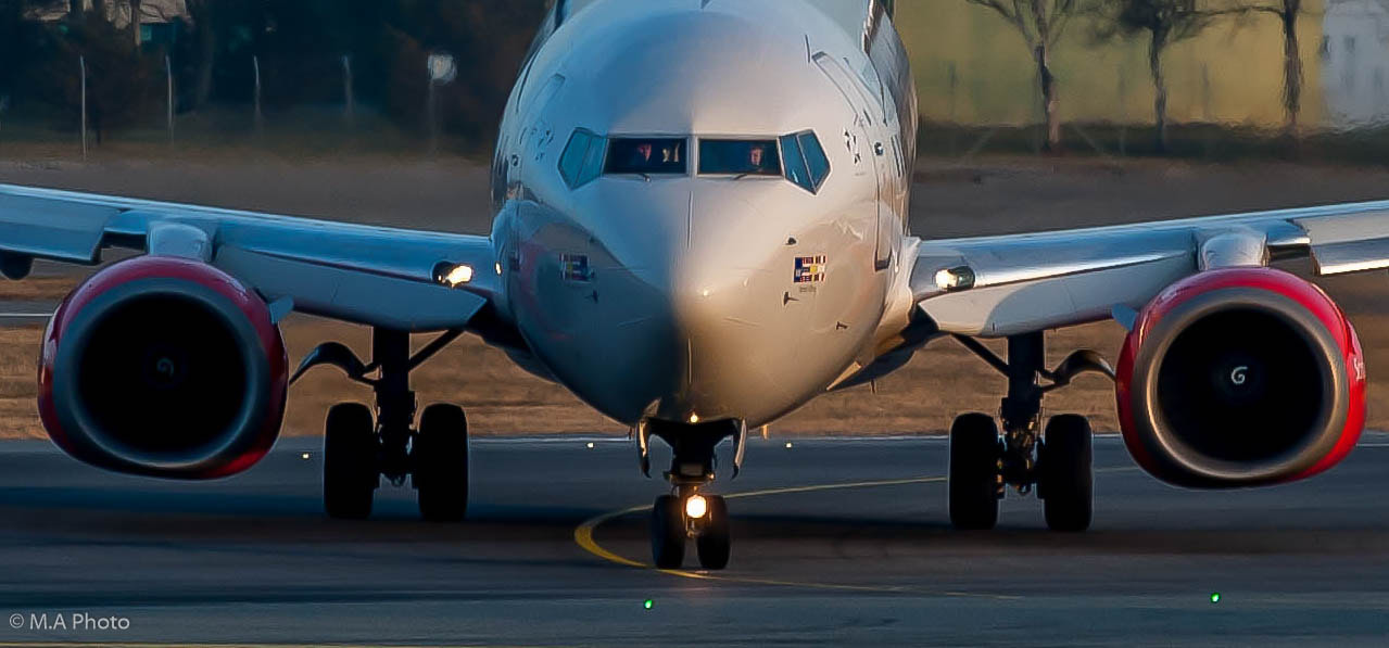 Nikon D3 sample photo. Sas | ln-rpk @ stavanger airport, sola. norway photography