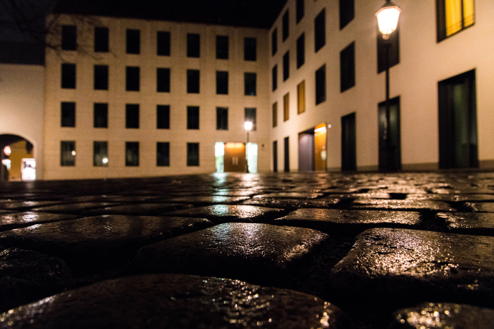 Sony a7R II + 24-105mm F4 sample photo. Streets at night photography