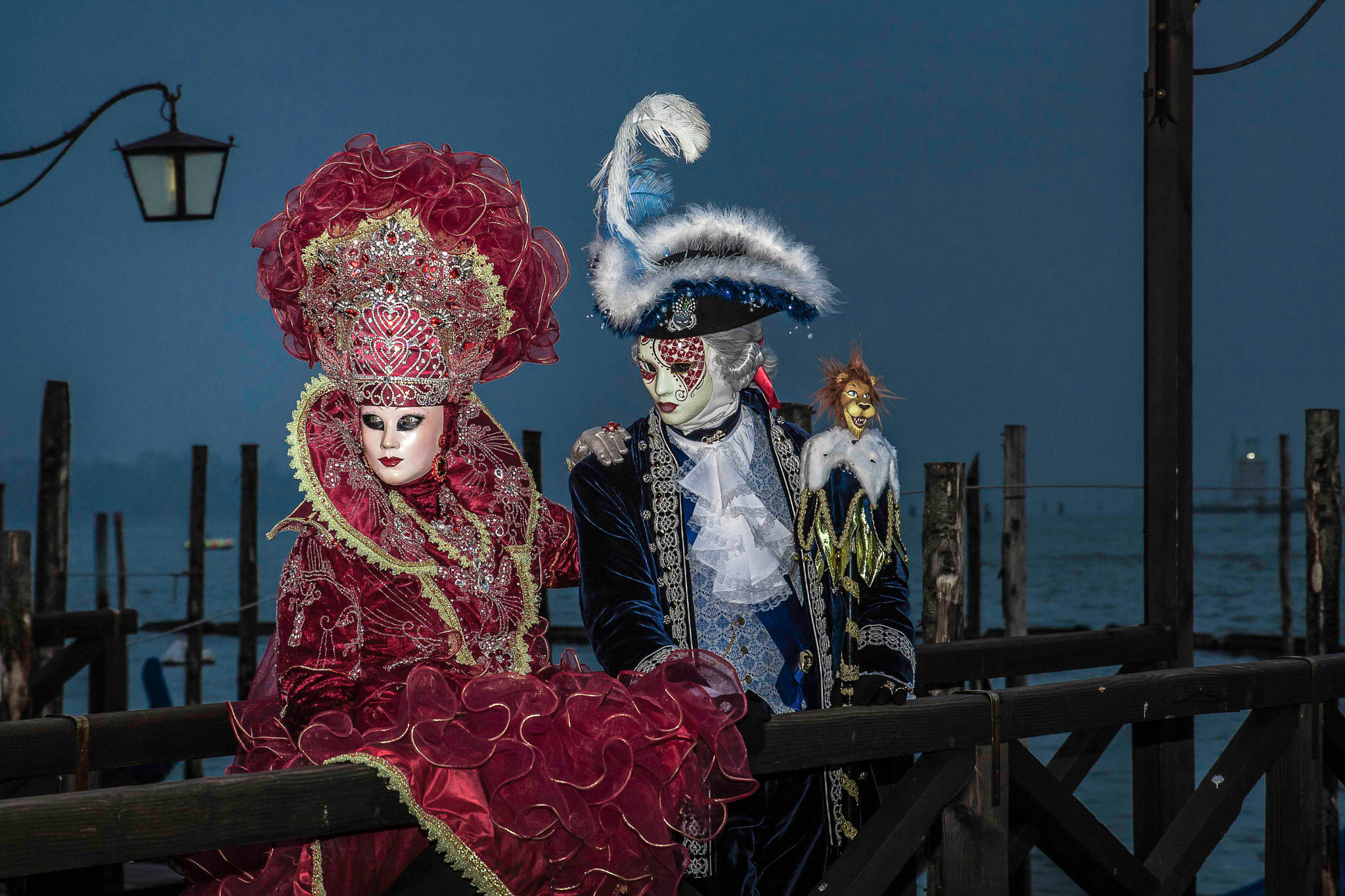 Canon EOS-1D Mark III sample photo. Venezia maschere in coppia photography