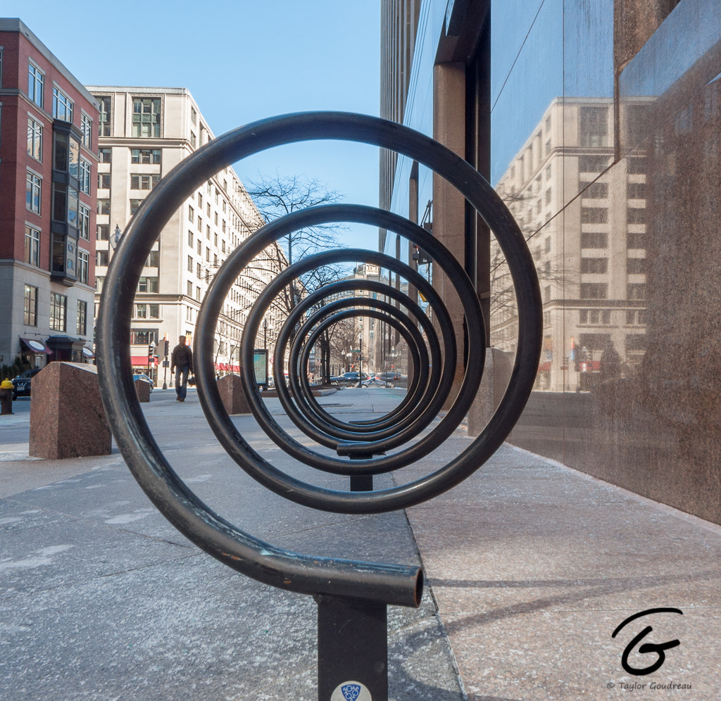 Samyang 14mm F2.8 ED AS IF UMC sample photo. Spiral locks photography