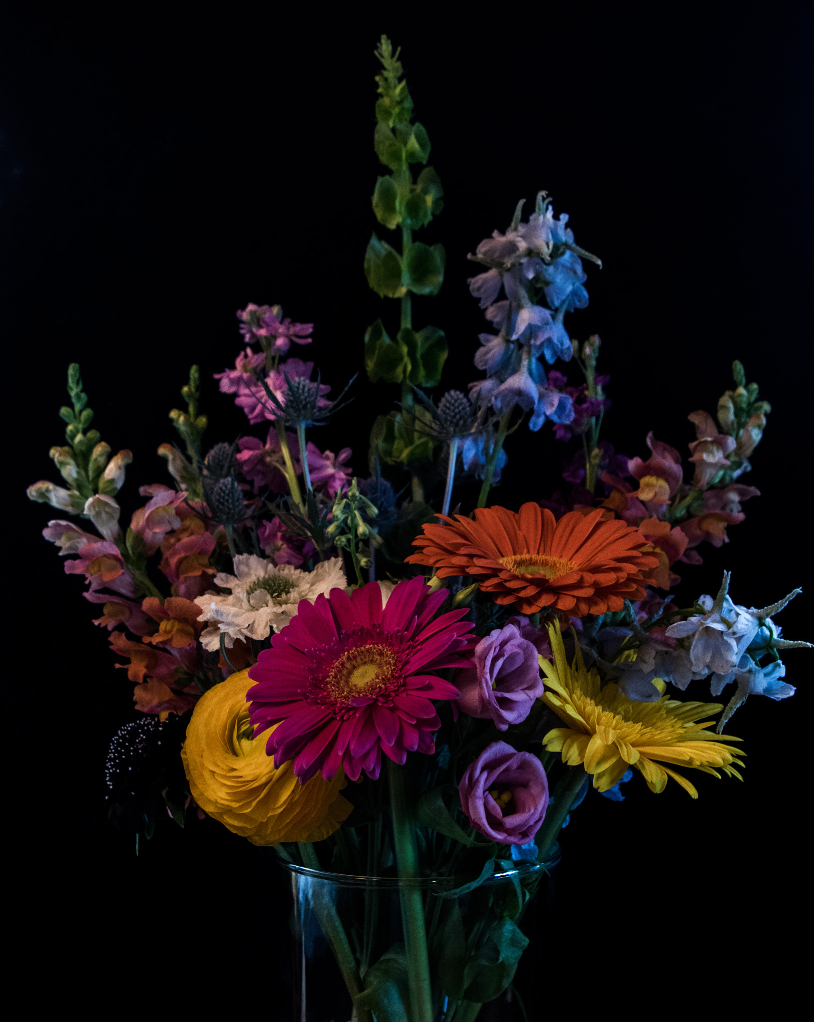 Pentax smc DA 18-55mm F3.5-5.6 AL sample photo. Bouquet photography