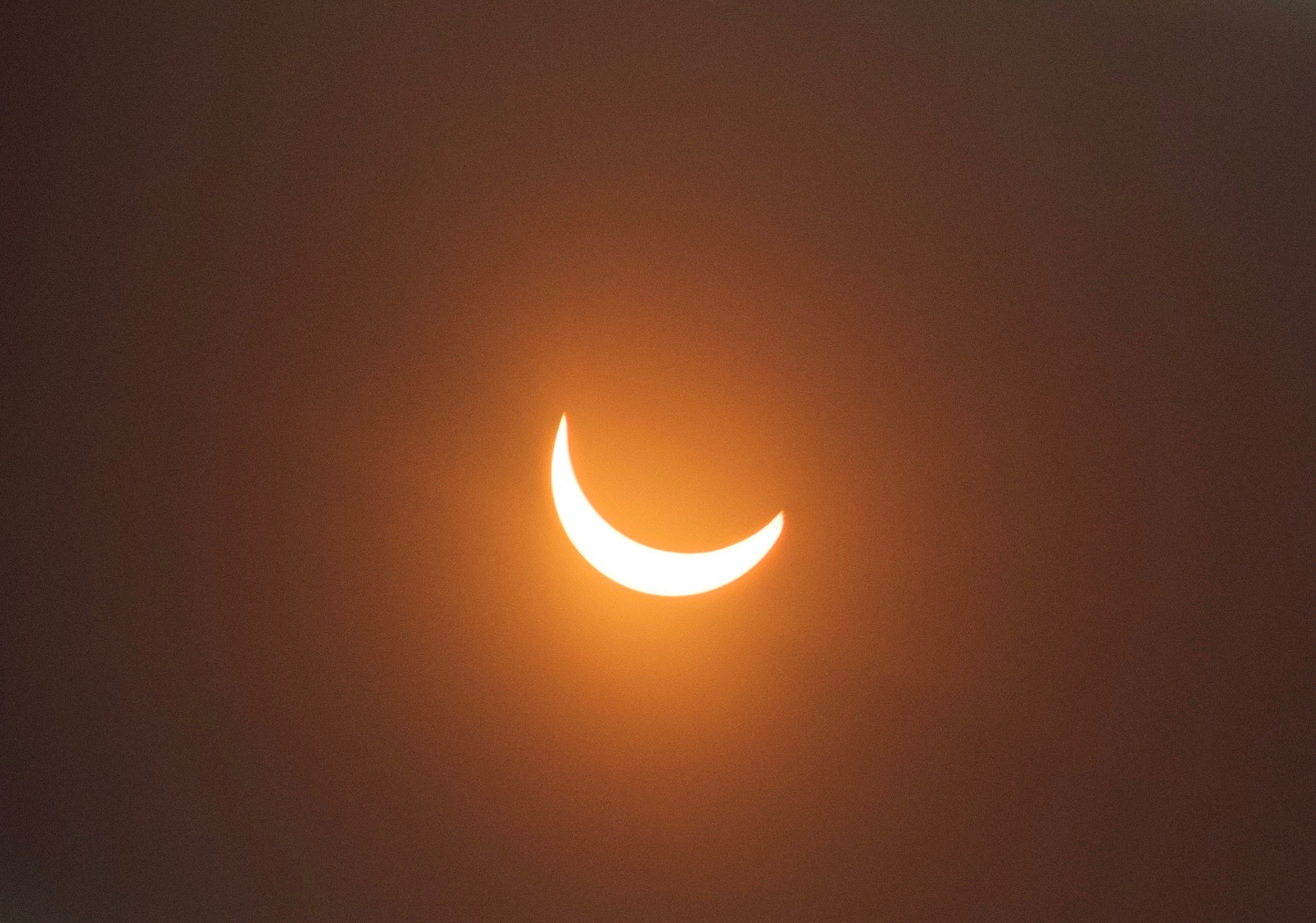 1 NIKKOR VR 10-100mm f/4-5.6 sample photo. Solar eclipse 2016 photography