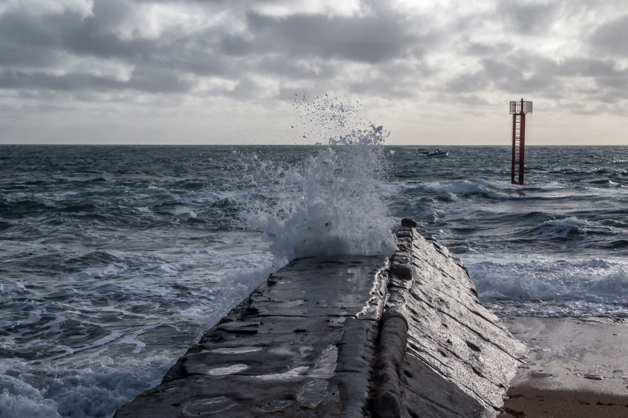 Canon EF-S 18-55mm F3.5-5.6 sample photo. Barre d' etel photography