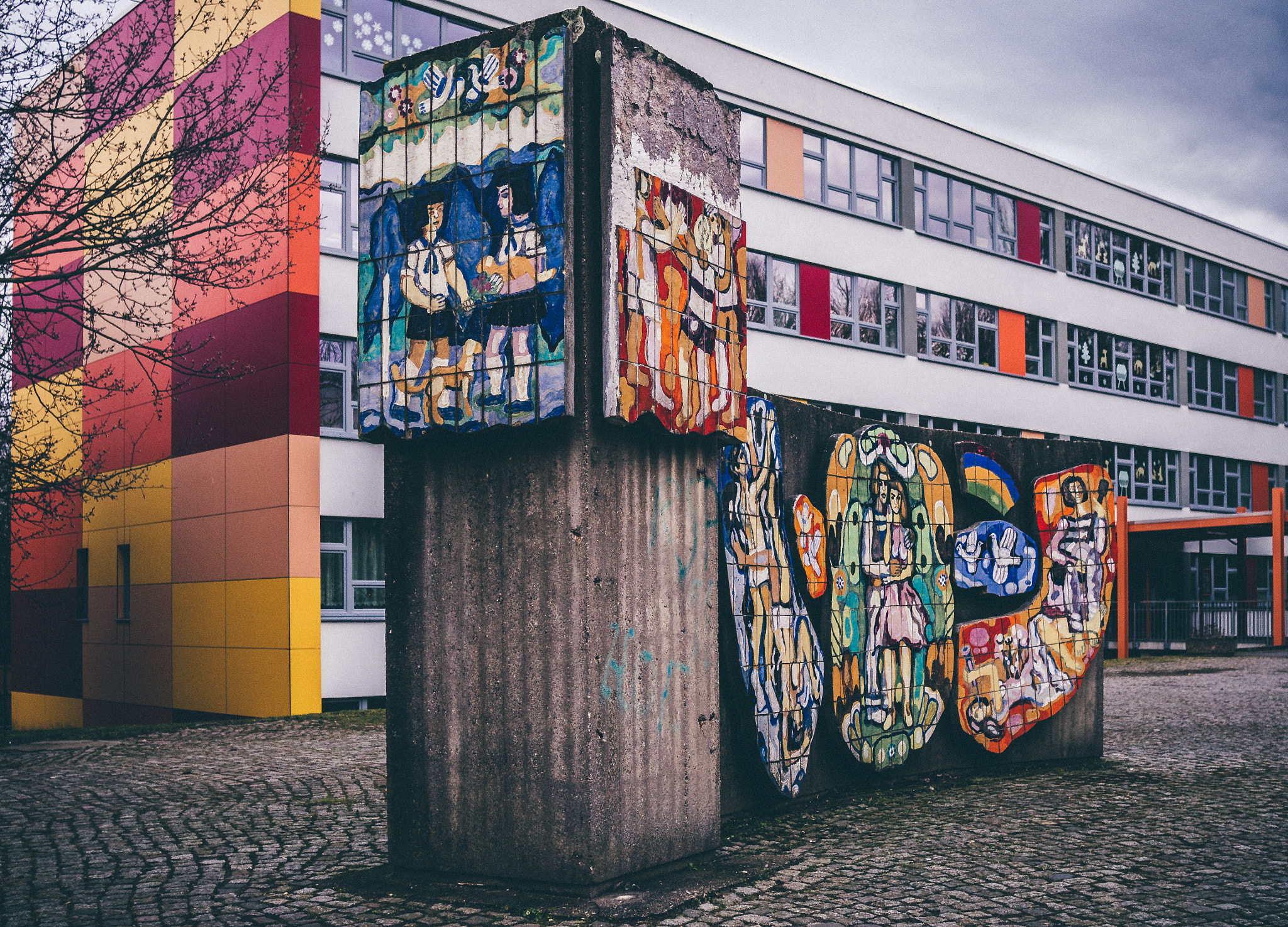 Sigma 19mm F2.8 DN Art sample photo. Streetart photography