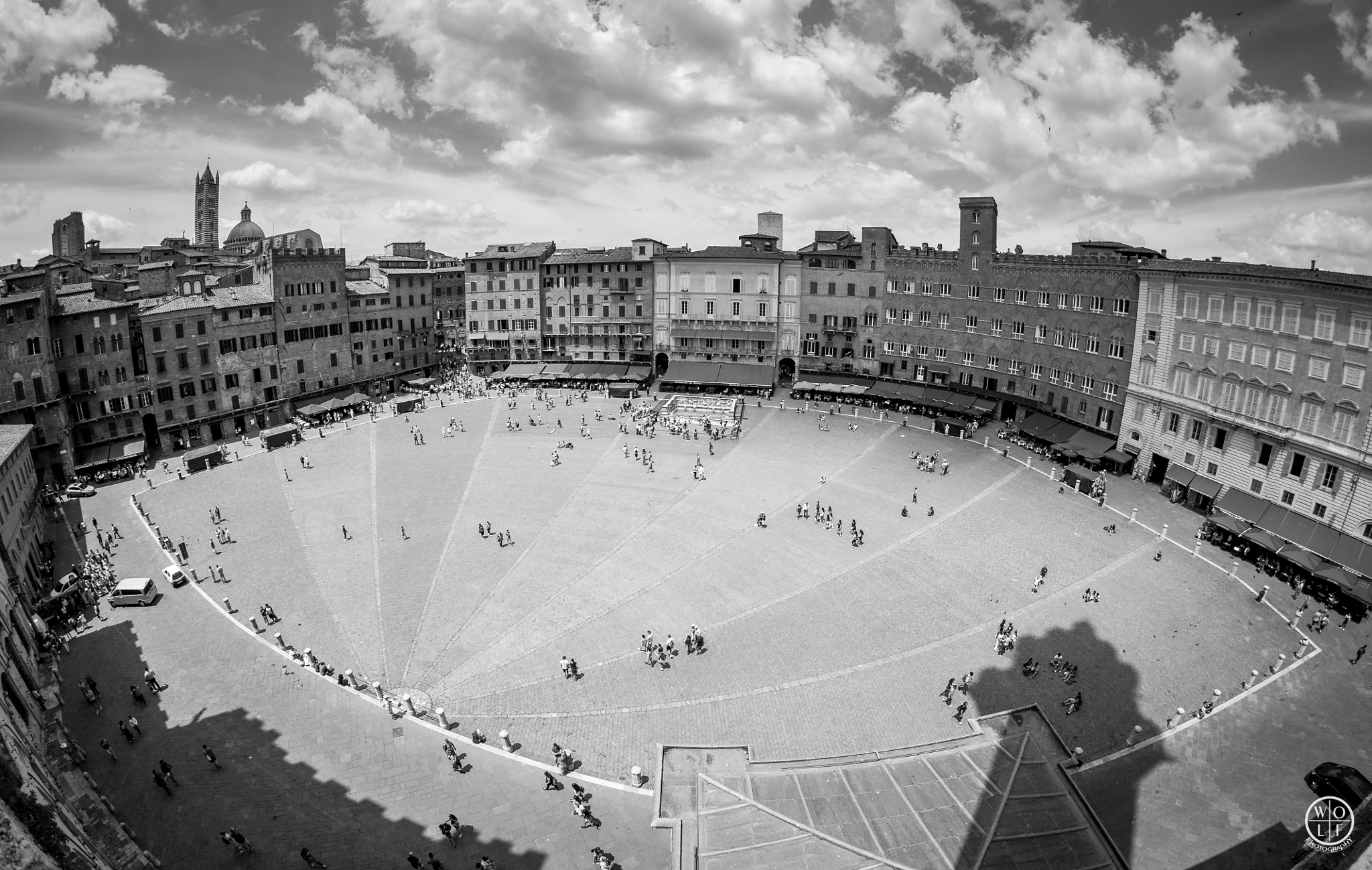 Nikon D90 + Samyang 8mm F3.5 Aspherical IF MC Fisheye sample photo. Siena photography