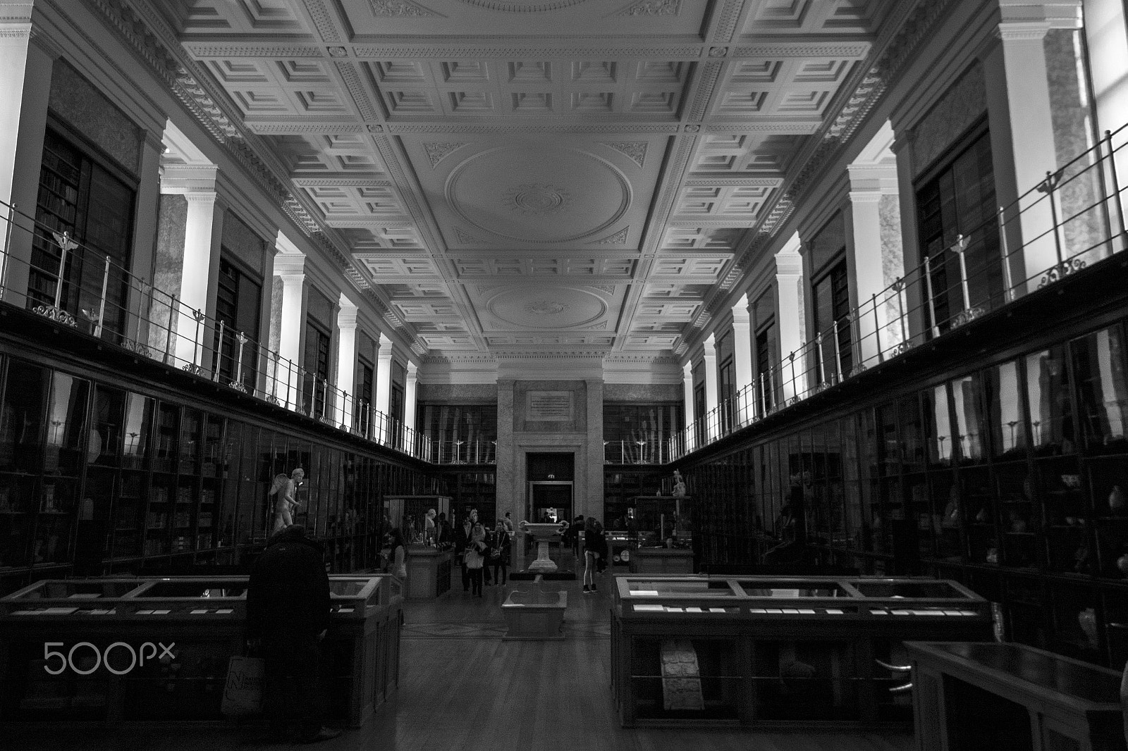Sigma 8-16mm F4.5-5.6 DC HSM sample photo. London history museum photography