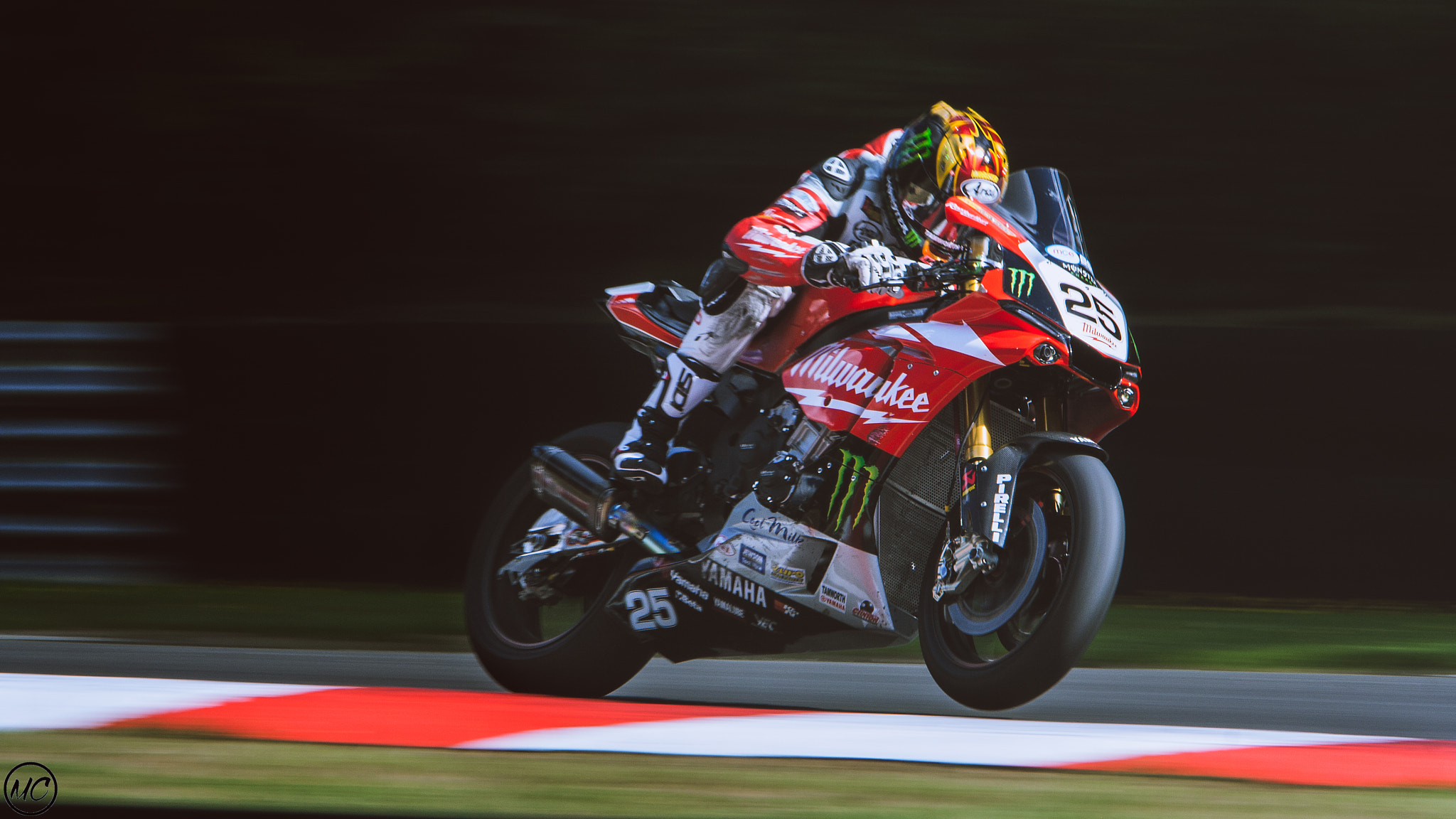Sigma 70-200mm F2.8 EX DG OS HSM sample photo. Josh brookes photography
