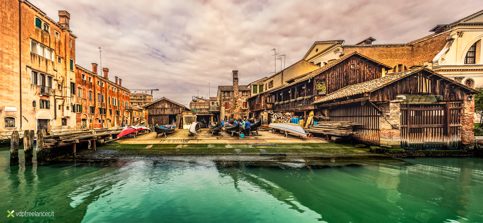 Canon EOS 5DS + Canon TS-E 17mm F4L Tilt-Shift sample photo. The factory of the gondolas photography