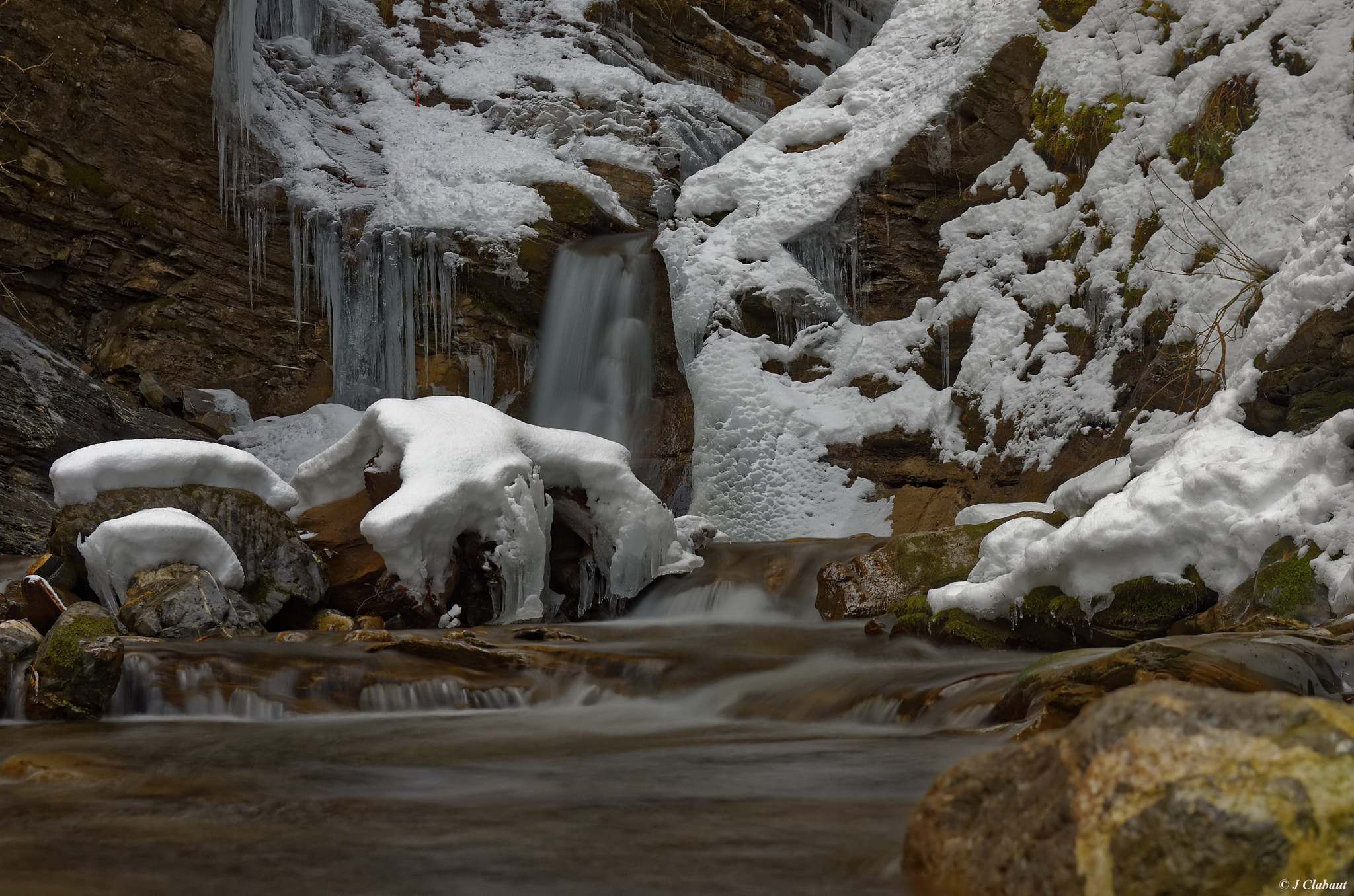 Sigma 17-50mm F2.8 EX DC HSM sample photo. Cascade de nyon photography