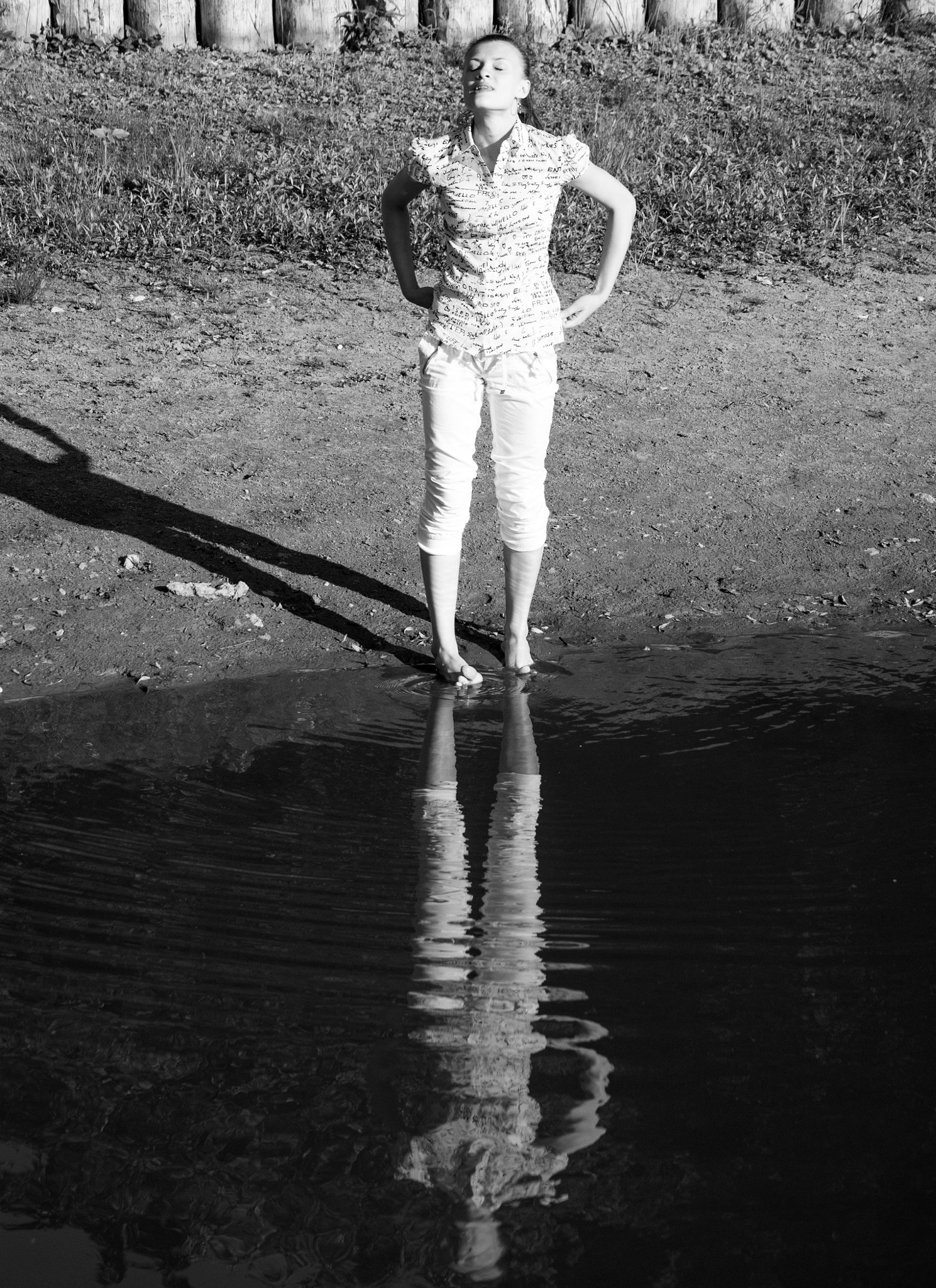 Sony Alpha DSLR-A380 sample photo. Reflections photography