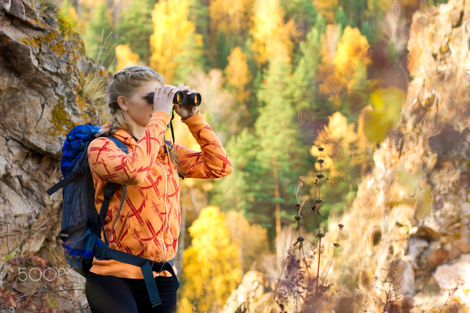 Sony Alpha DSLR-A550 + Sony 50mm F1.4 sample photo. Beautiful young woman on mountain top photography