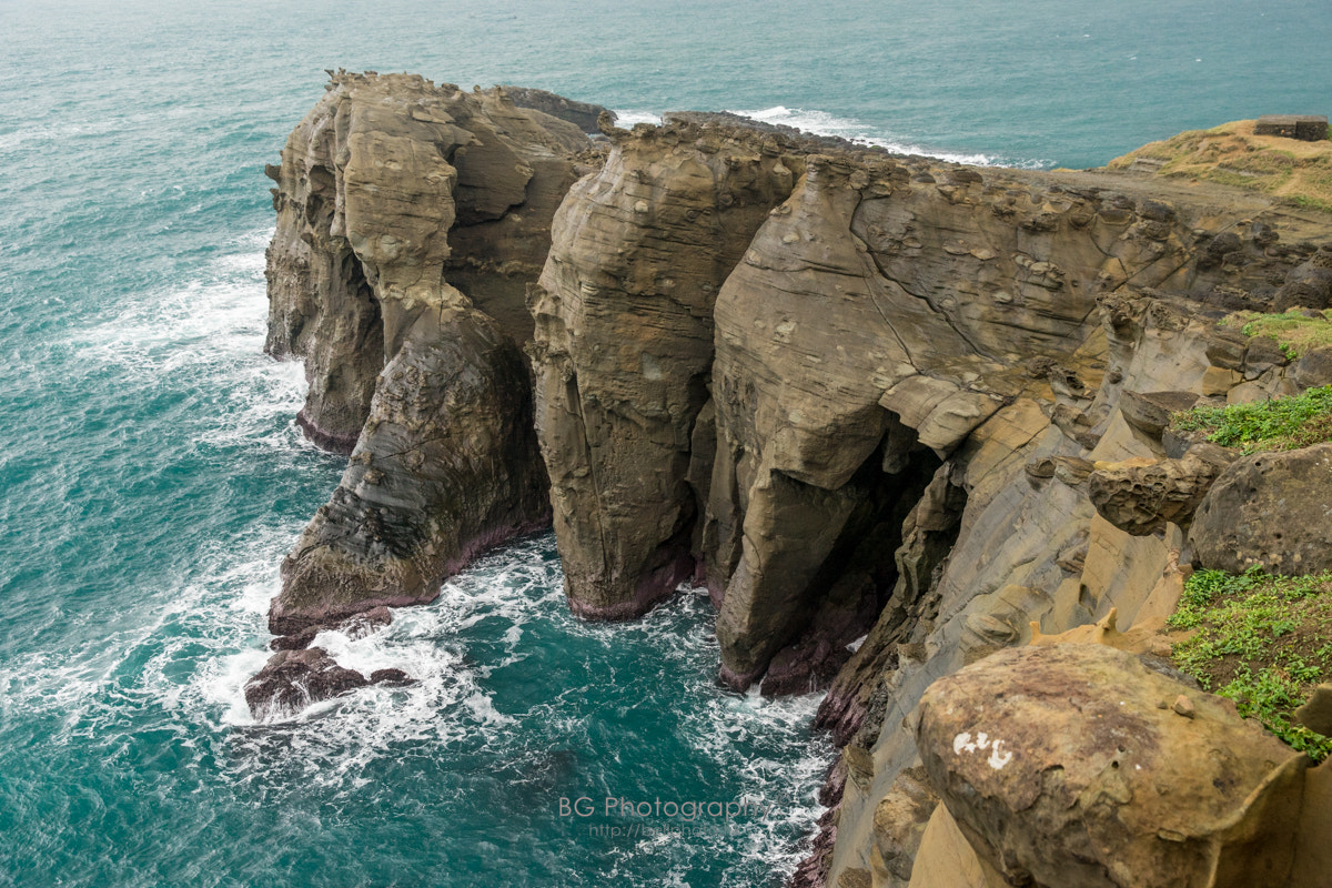 Sony a7 + Canon EF 85mm F1.2L II USM sample photo. Sea caves. photography