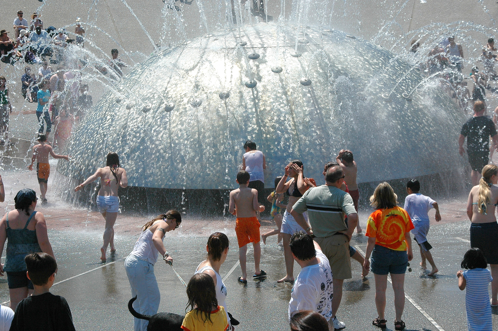 Nikon D70 sample photo. Seattle water fountain. photography