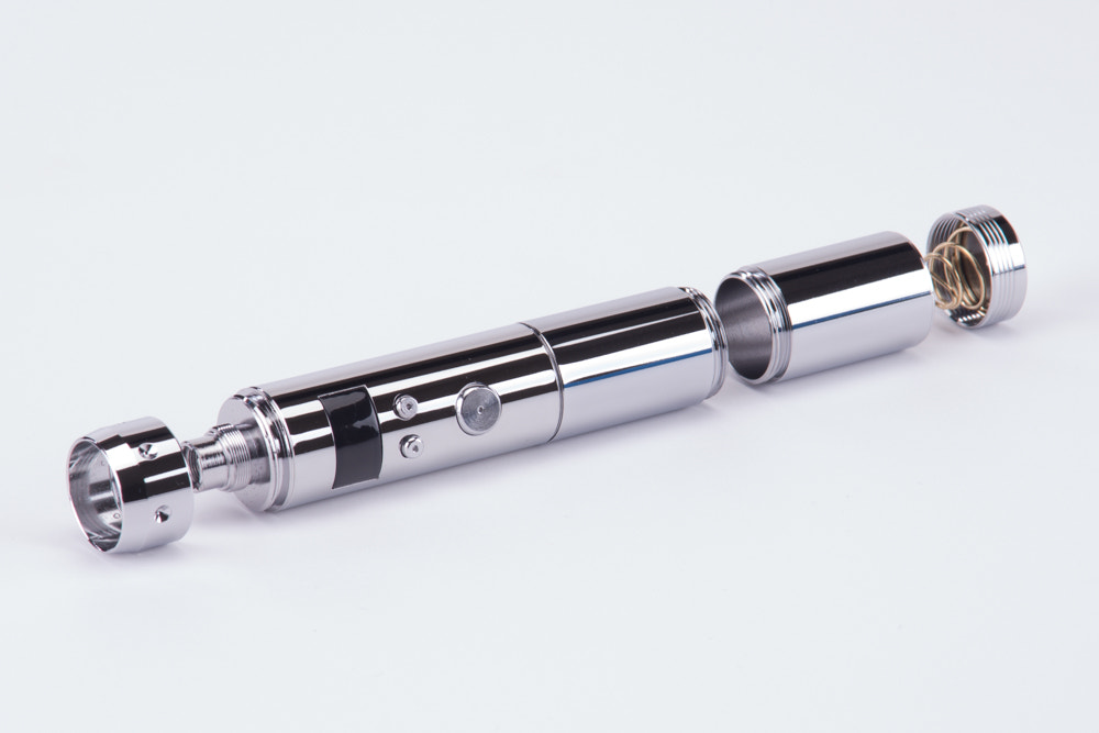 AF Zoom-Nikkor 24-120mm f/3.5-5.6D IF sample photo. Electronic cigarette vaporizer photography