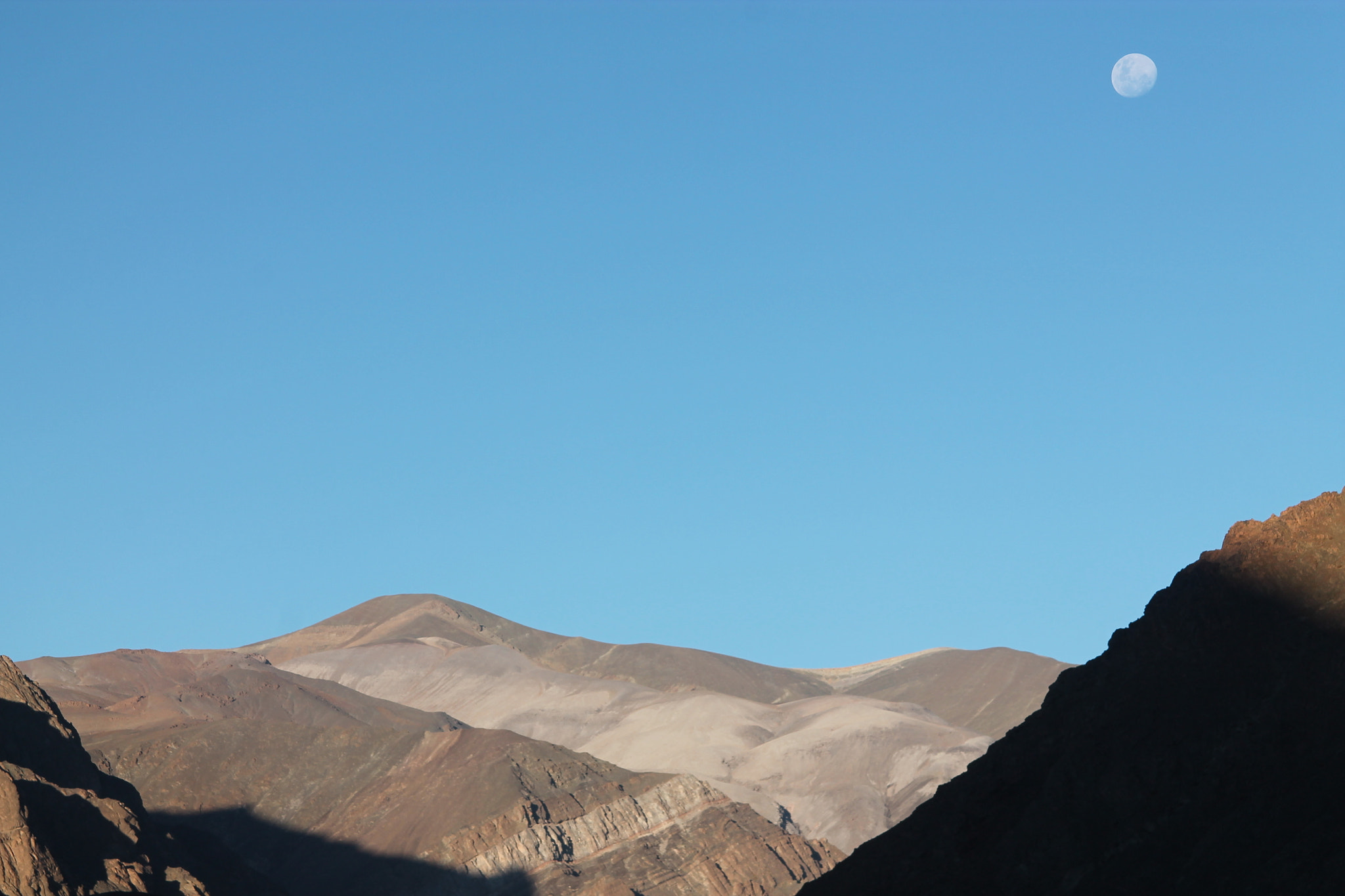 Canon EF 28-200mm F3.5-5.6 USM sample photo. Desert moon ... photography