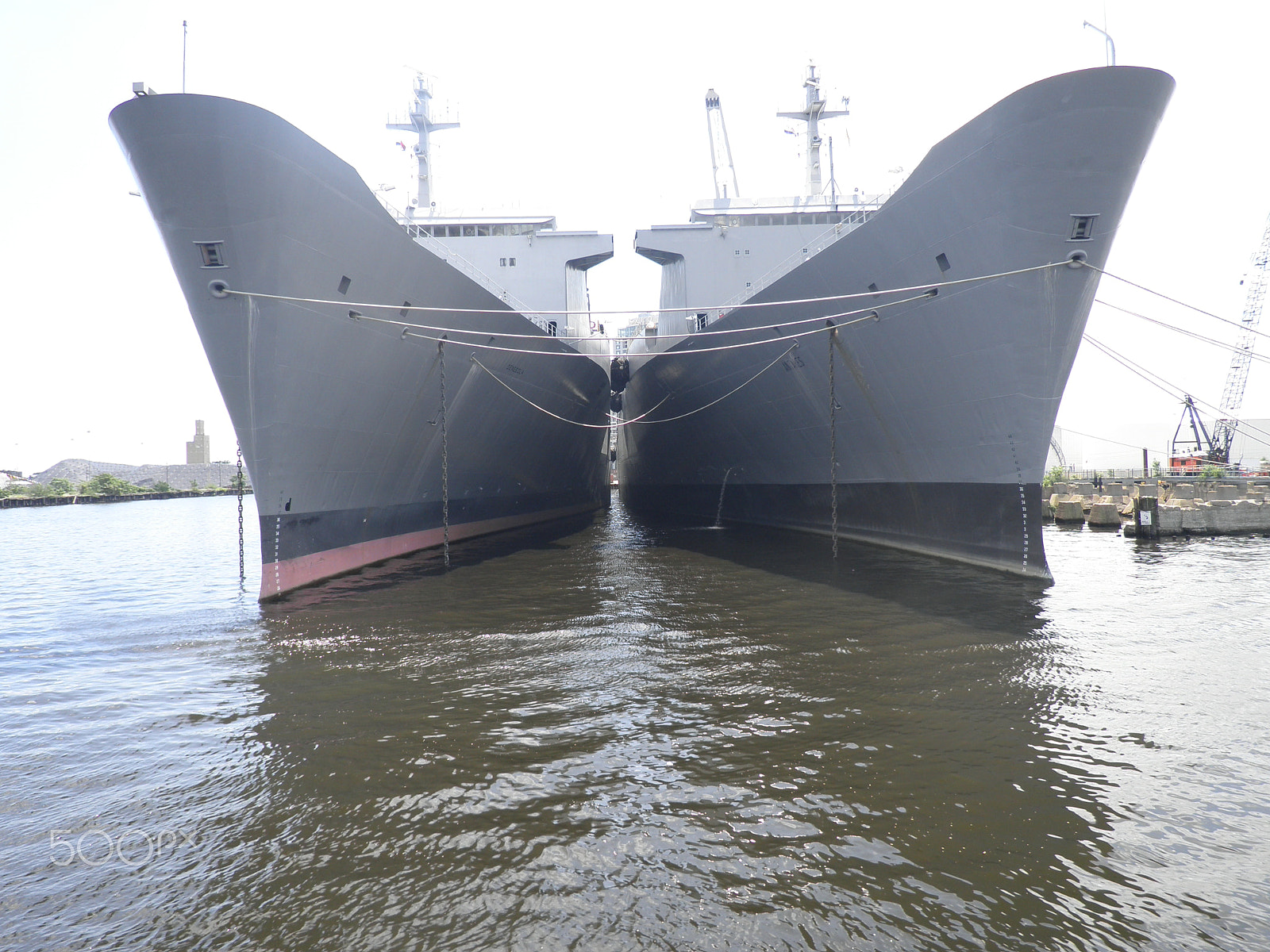 Olympus FE5020,X935 sample photo. Twin ships photography