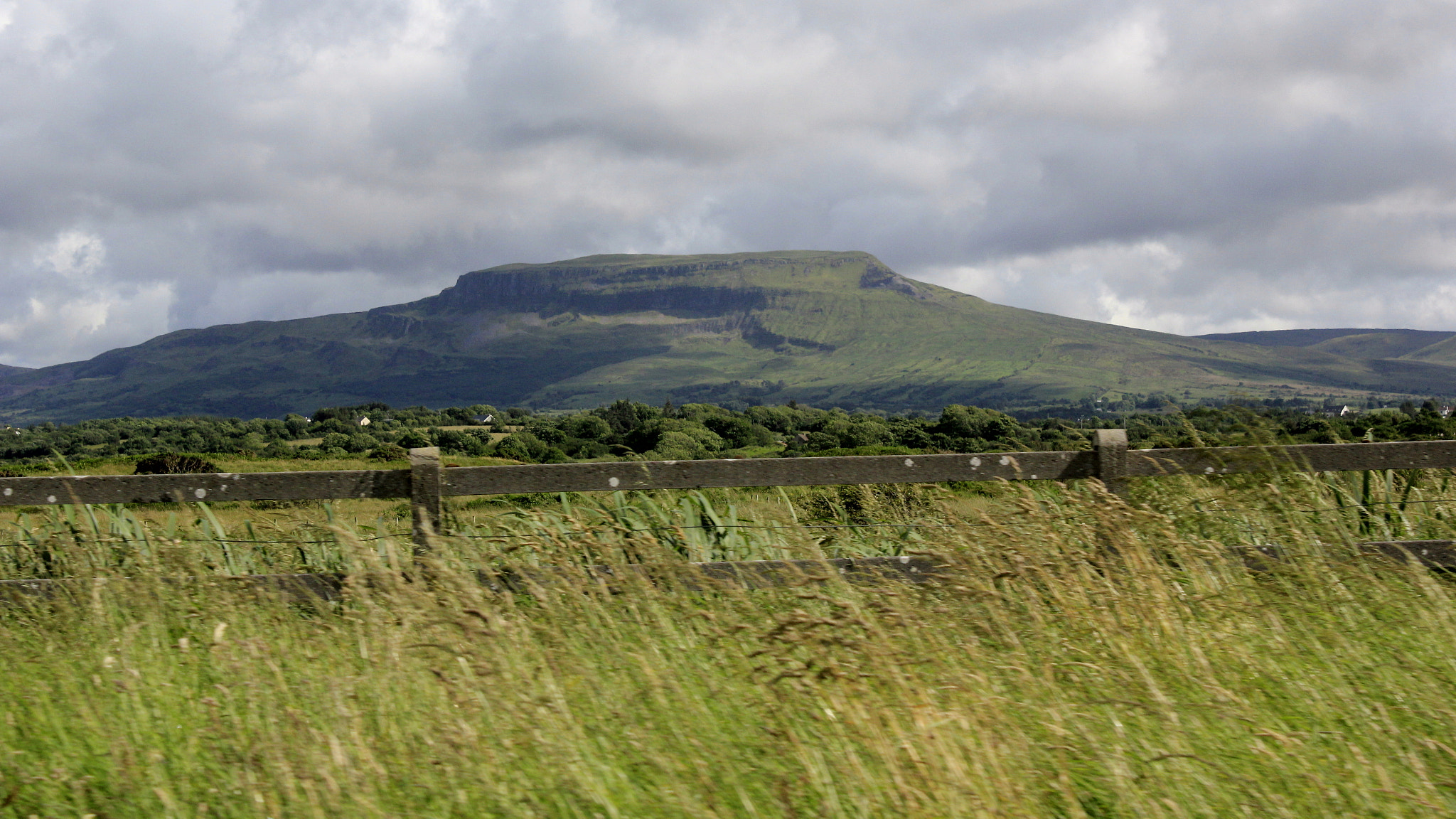 Canon EF-S 18-55mm F3.5-5.6 IS sample photo. Donegal counrtyside ireland photography