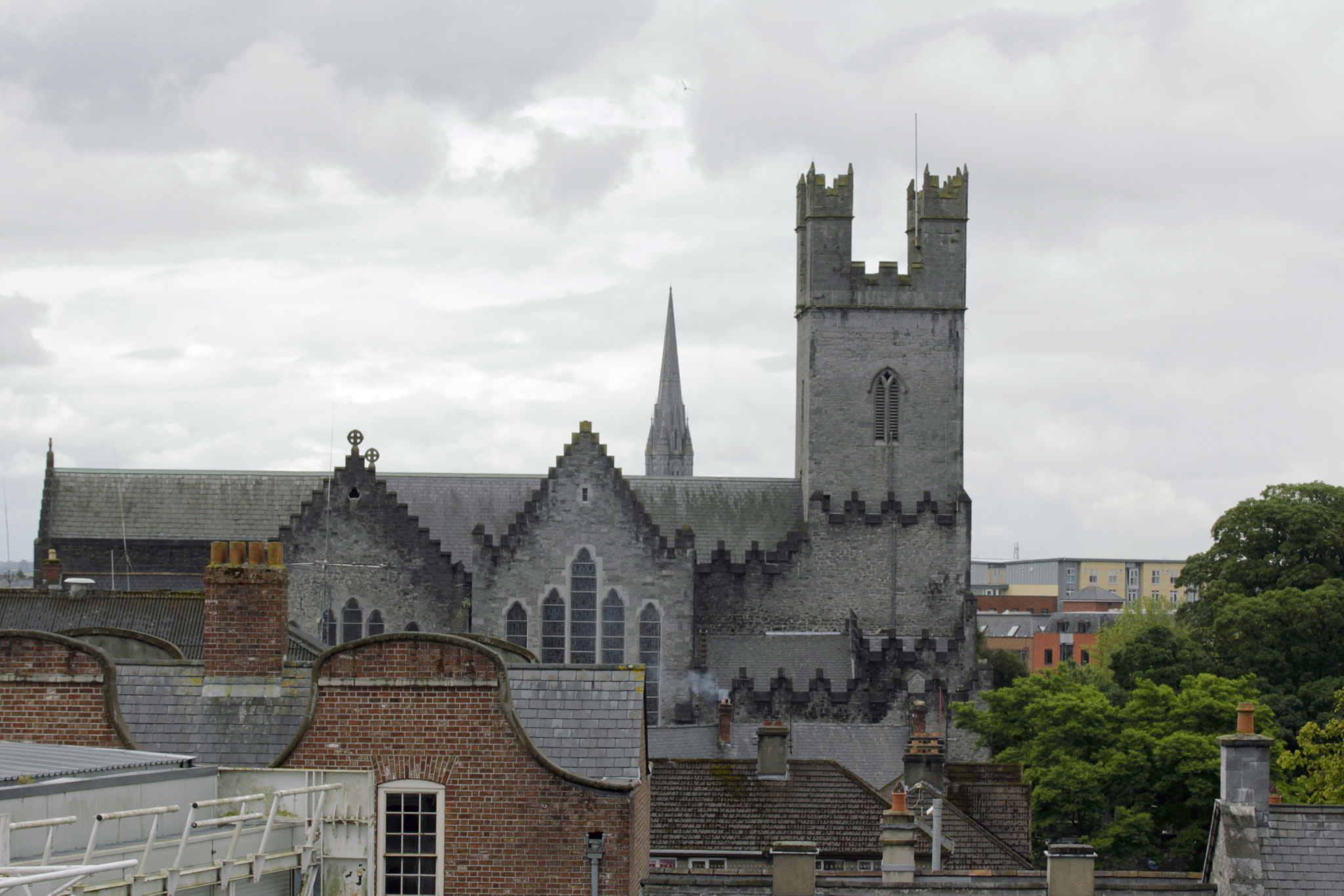 Canon EOS 550D (EOS Rebel T2i / EOS Kiss X4) sample photo. St marys from king johns photography