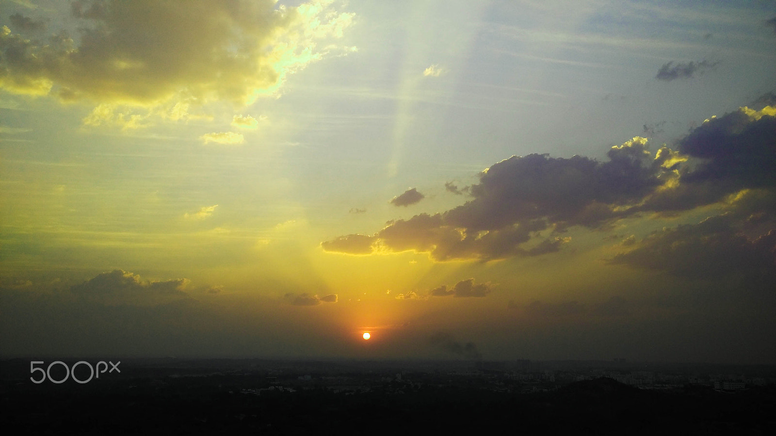 Xiaomi Mi 4i sample photo. Sky photography