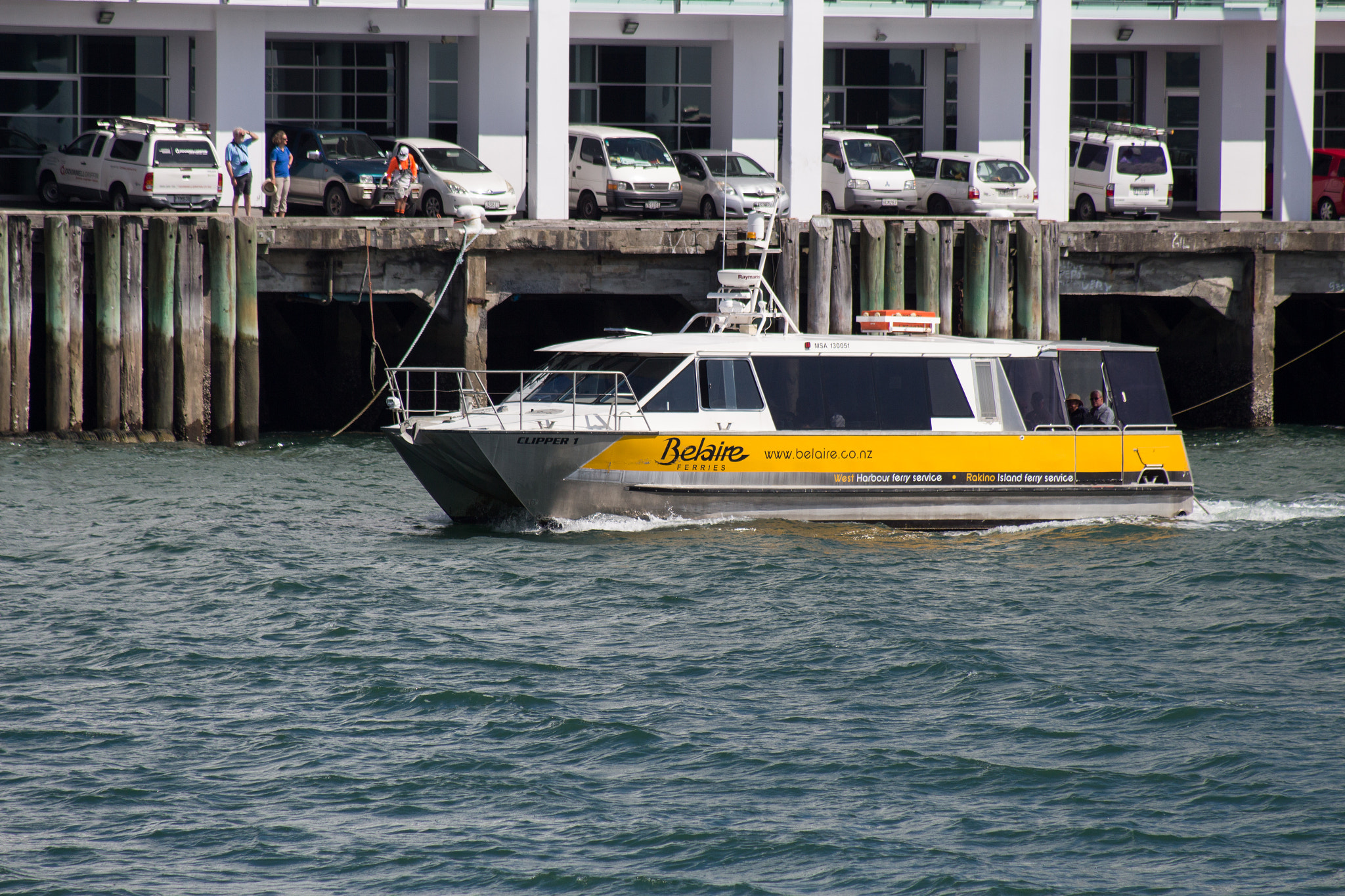 Canon EOS 700D (EOS Rebel T5i / EOS Kiss X7i) + Canon EF 80-200mm F4.5-5.6 II sample photo. Belaire ferries clipper 1 photography