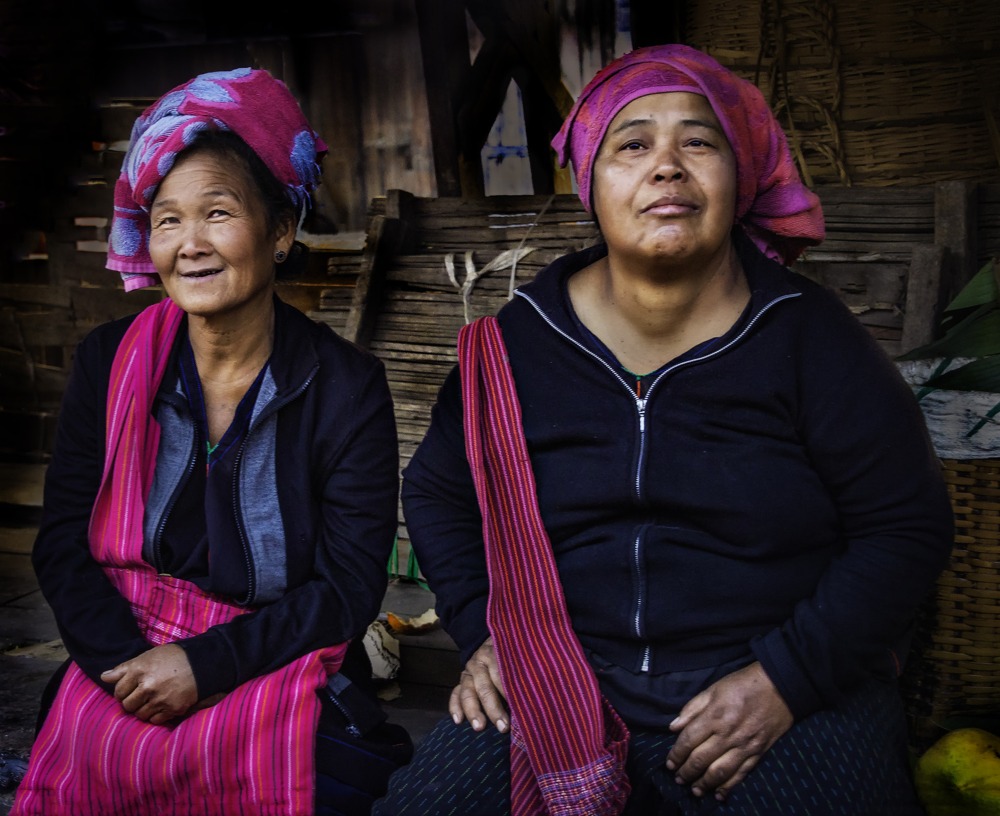 Nikon D4 sample photo. Early morning market ladies photography