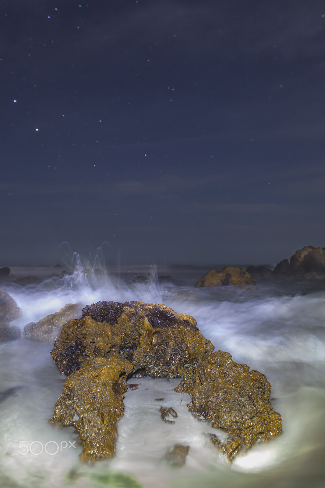 Canon EF 24mm f/1.4L sample photo. Splash of the night photography