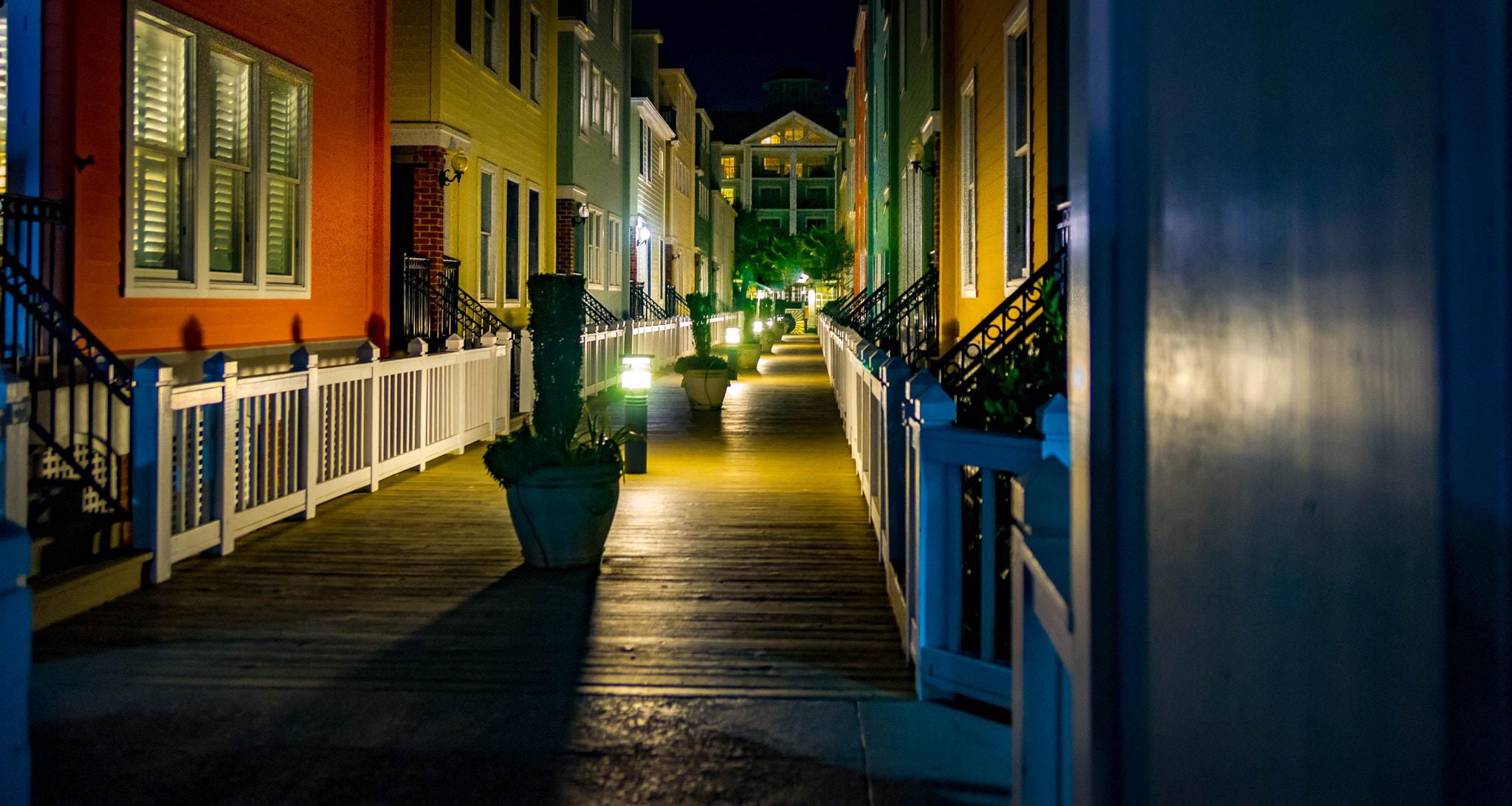 Sony Alpha DSLR-A850 + Sony 28-75mm F2.8 SAM sample photo. Boardwalk photography
